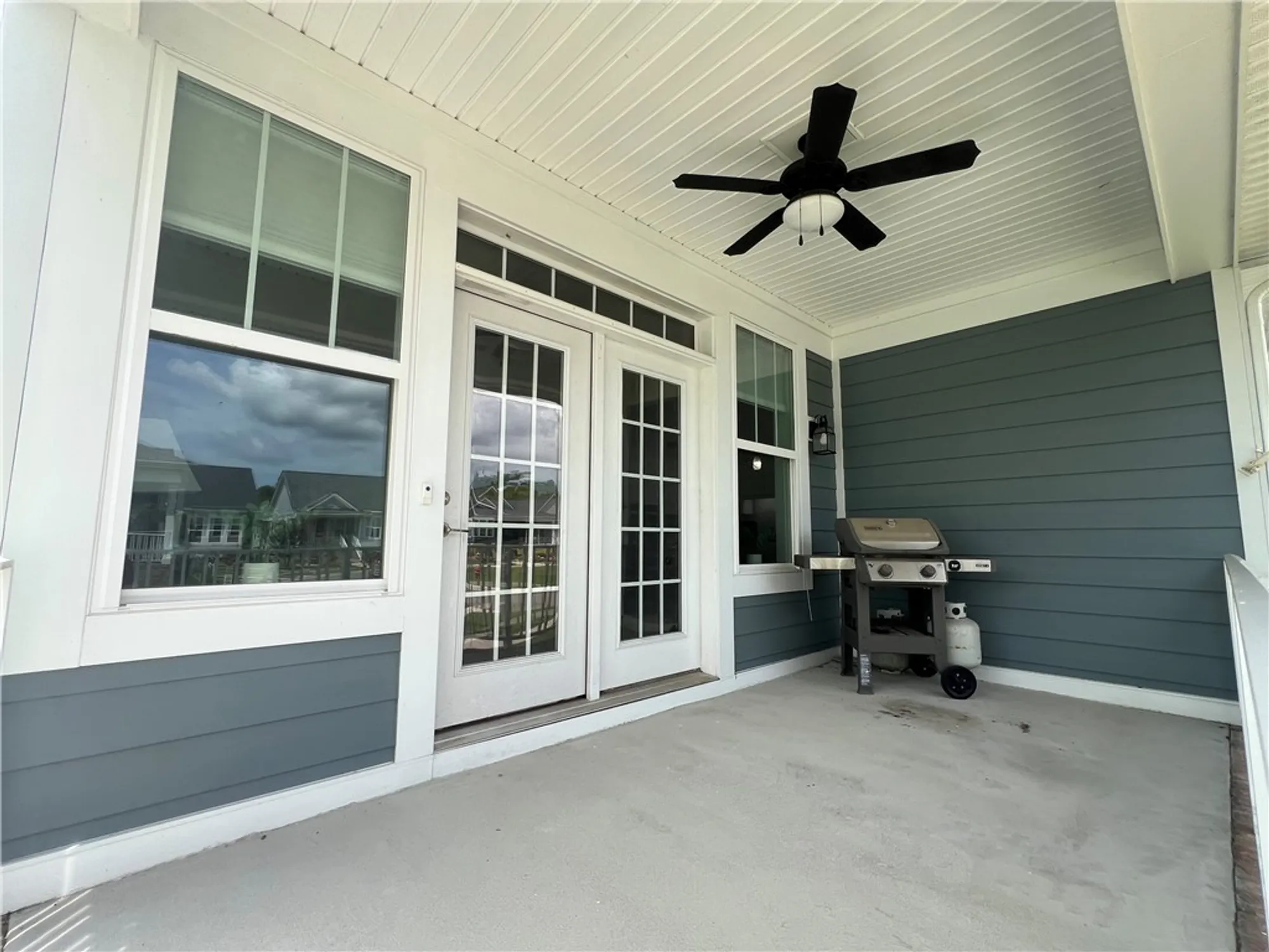 Property Slideshow image 2 of 27 | 3026 clinton ct, Williamsburg, VA, 23188