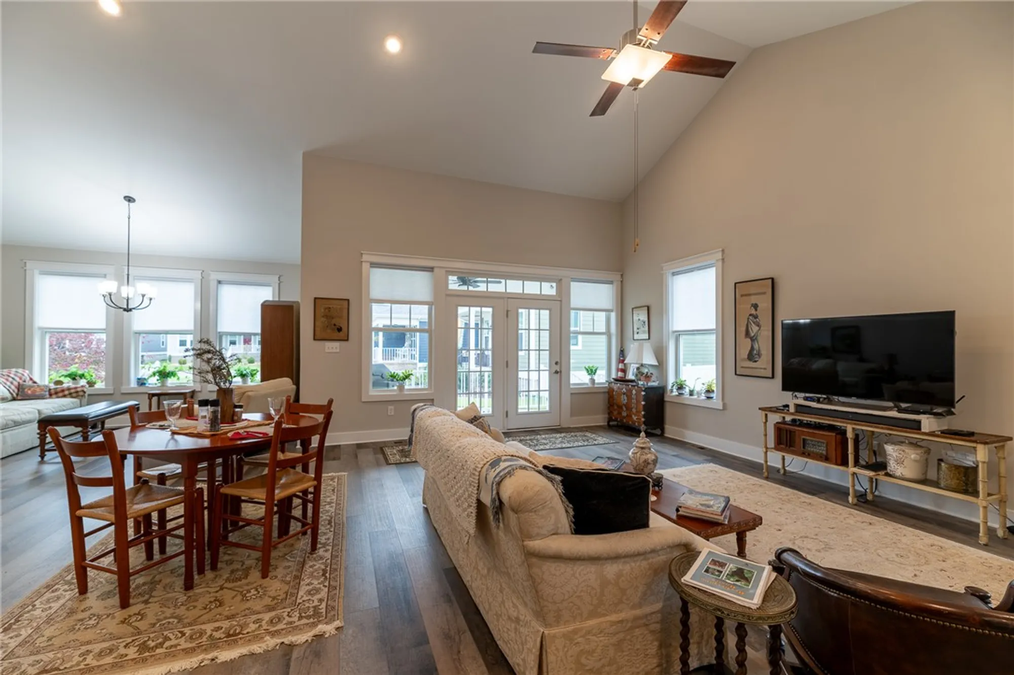 Property Slideshow image 20 of 27 | 3026 clinton ct, Williamsburg, VA, 23188