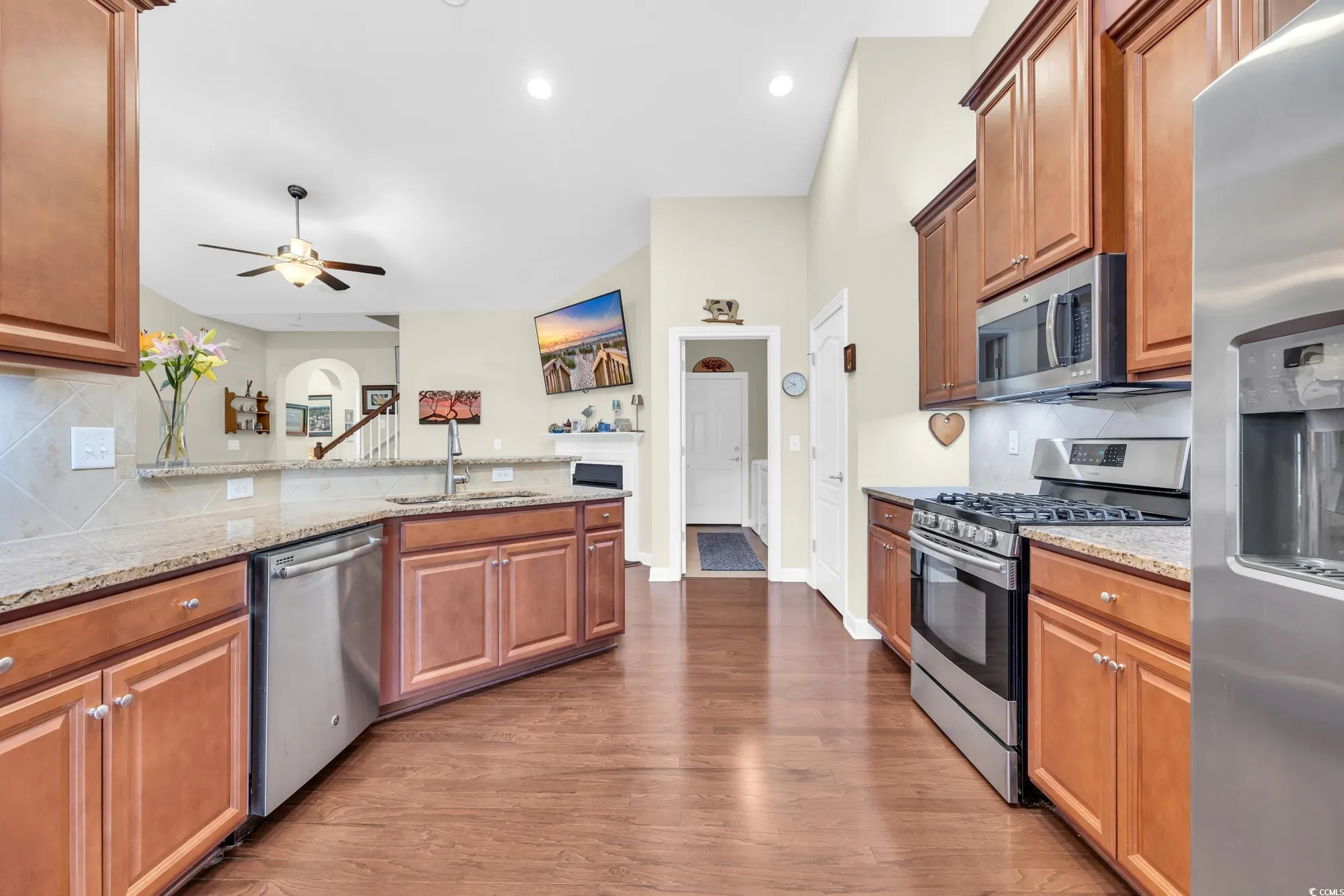 Property Slideshow image 10 of 40 | 1464 culbertson ave, Myrtle Beach, SC, 29577