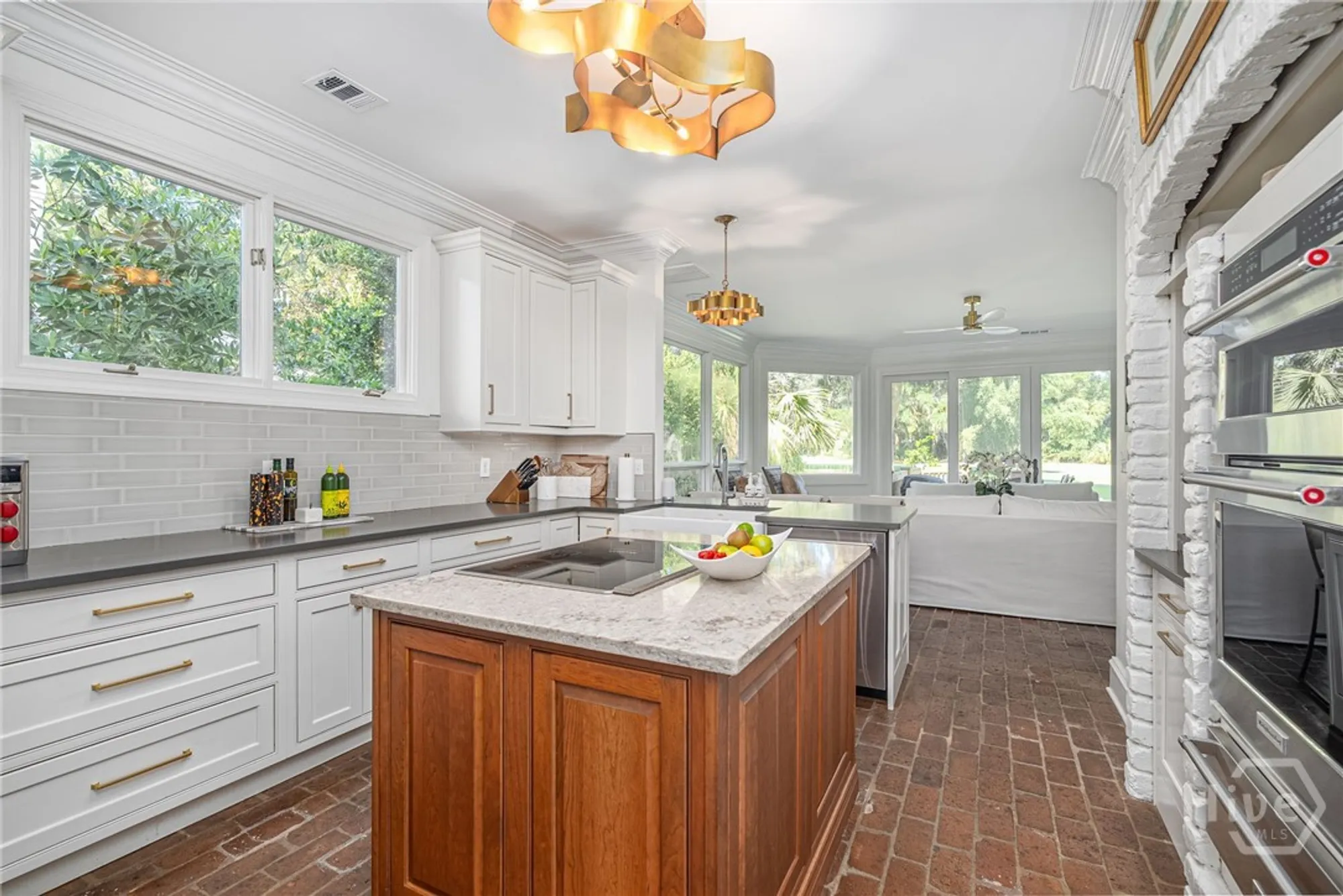 Property Slideshow image 11 of 34 | 41 delegal rd, Savannah, GA, 31411