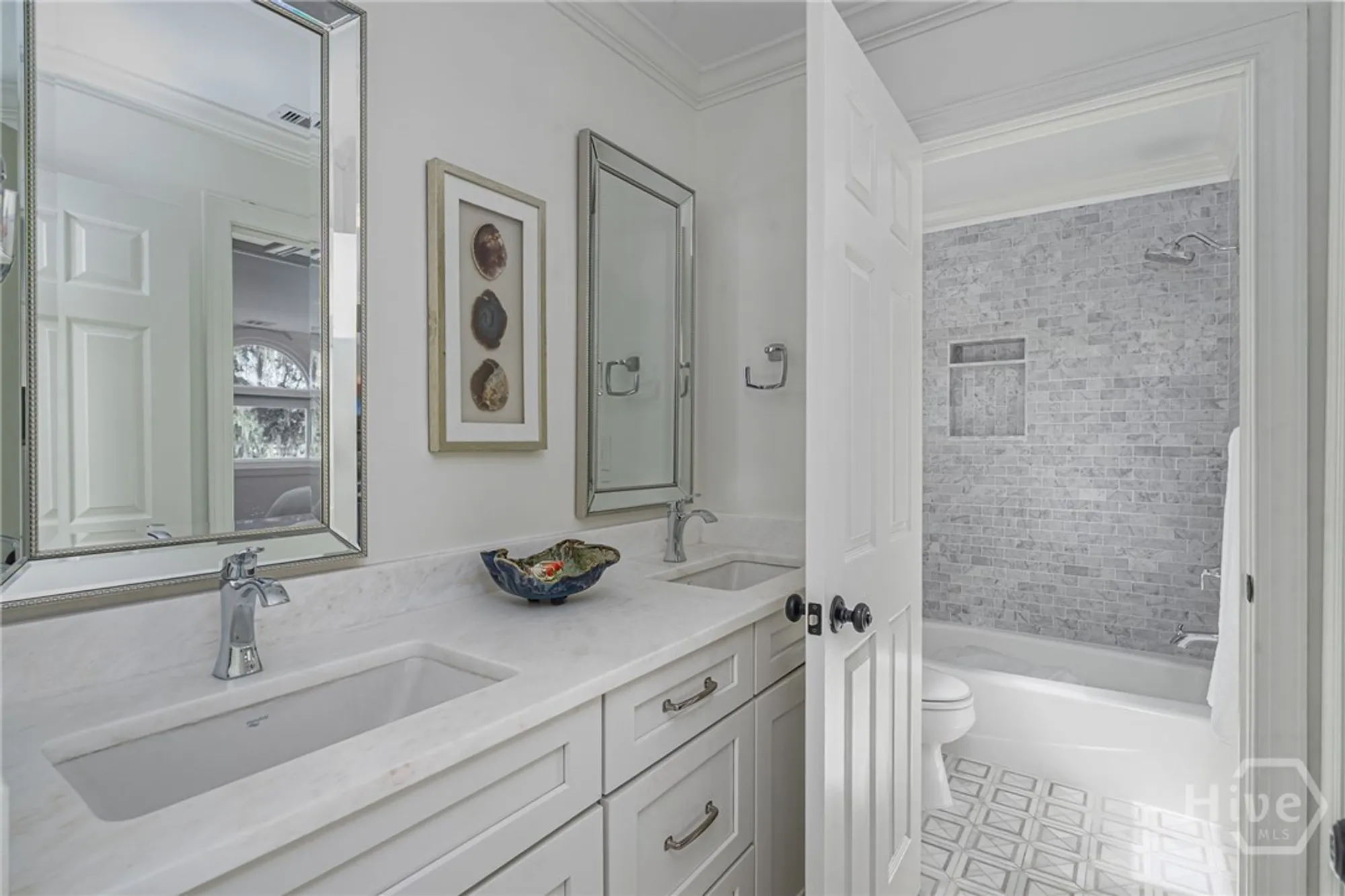 Property Slideshow image 30 of 34 | 41 delegal rd, Savannah, GA, 31411