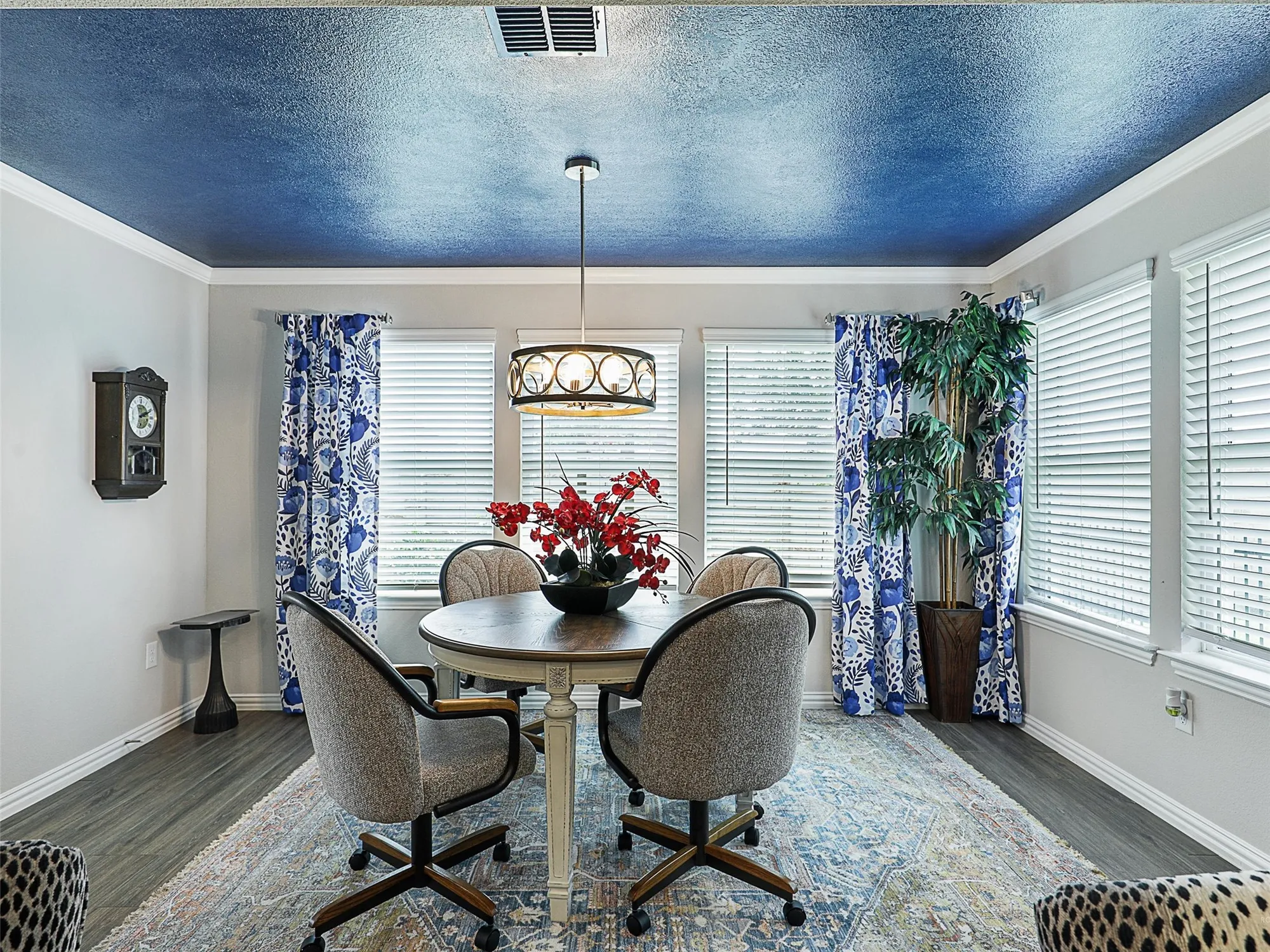 Property Slideshow image 14 of 30 | 1216 rough hollow dr, Mckinney, TX, 75071