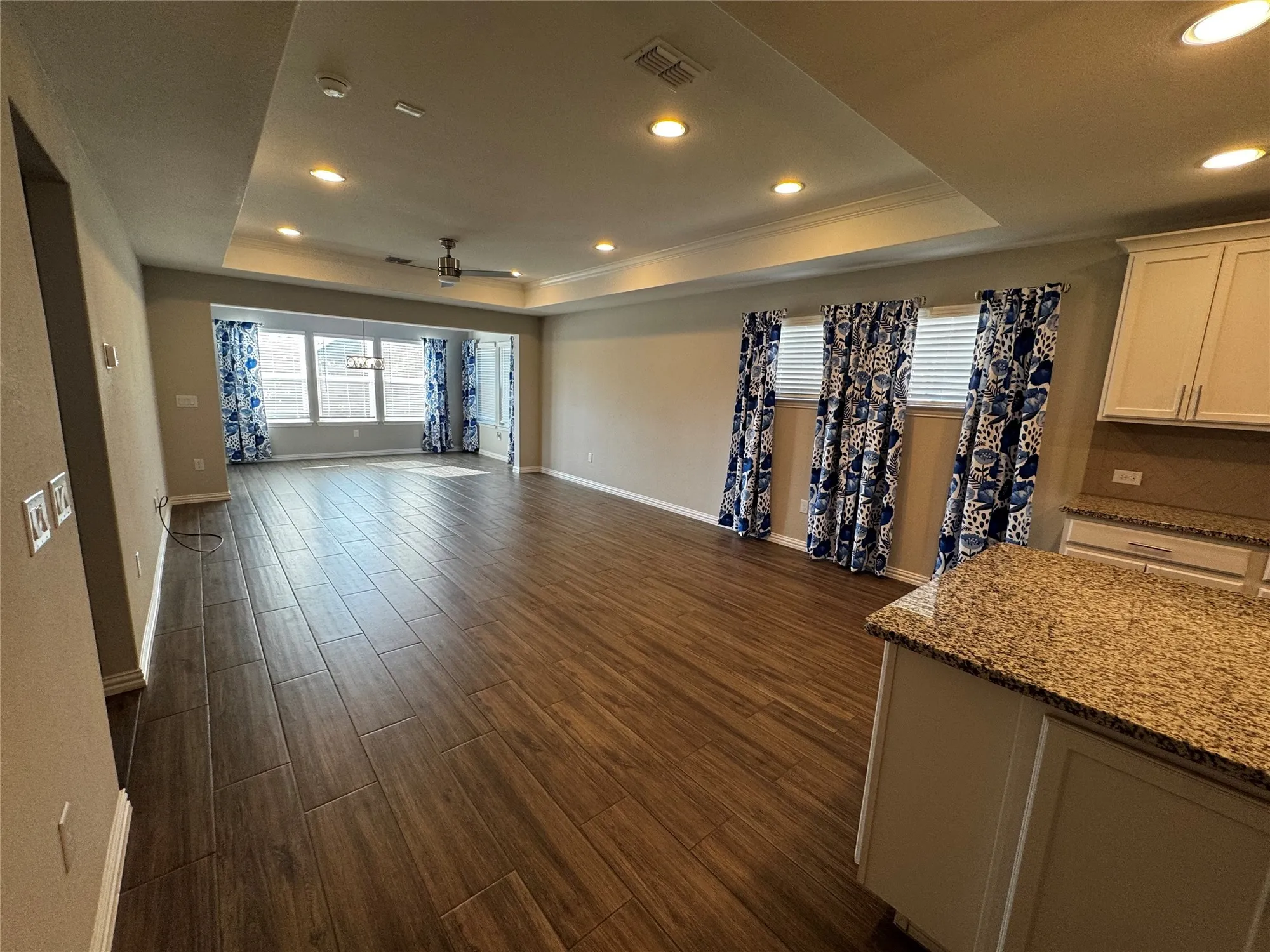 Property Slideshow image 12 of 30 | 1216 rough hollow dr, Mckinney, TX, 75071