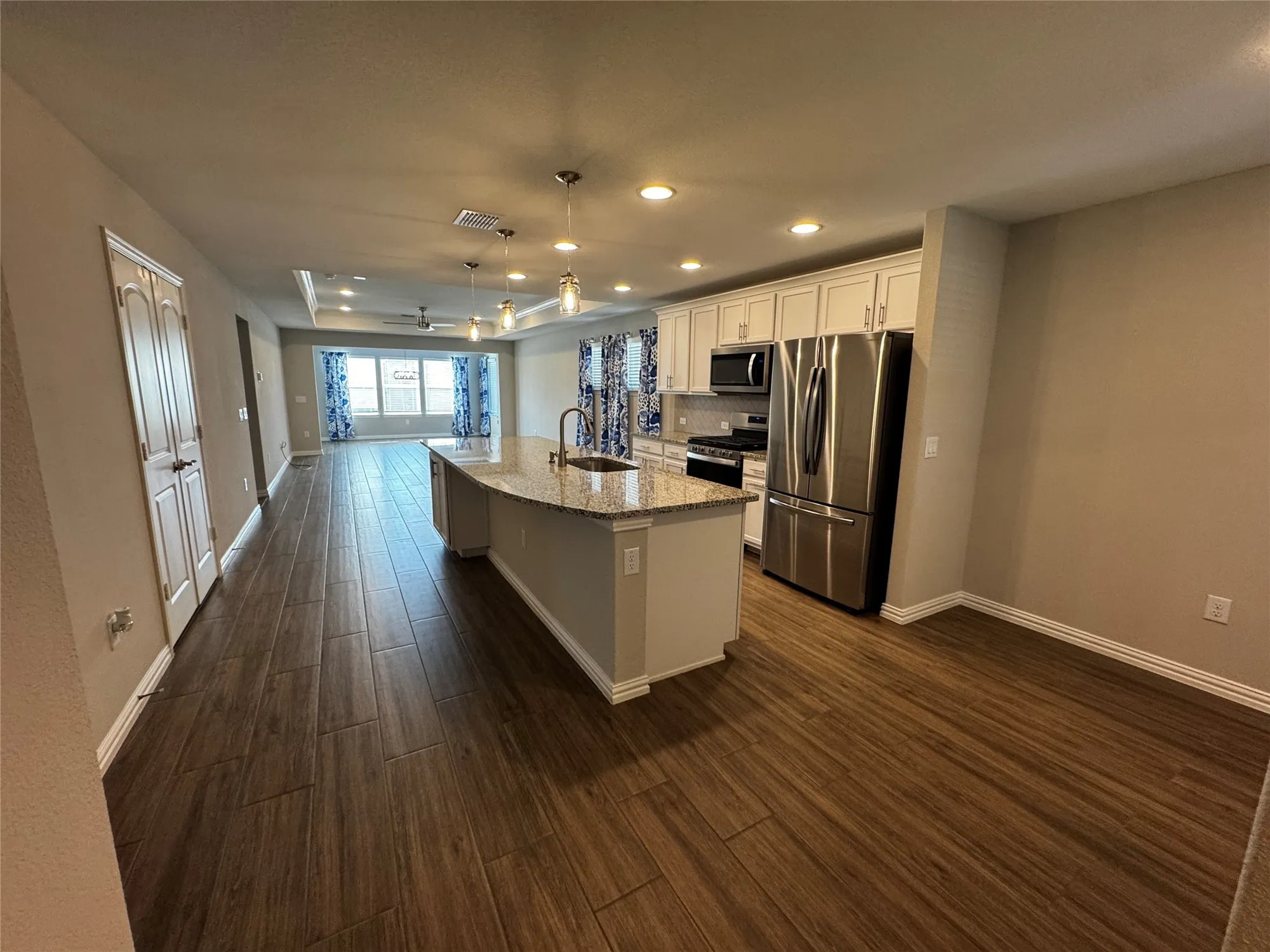 Property Slideshow image 5 of 30 | 1216 rough hollow dr, Mckinney, TX, 75071