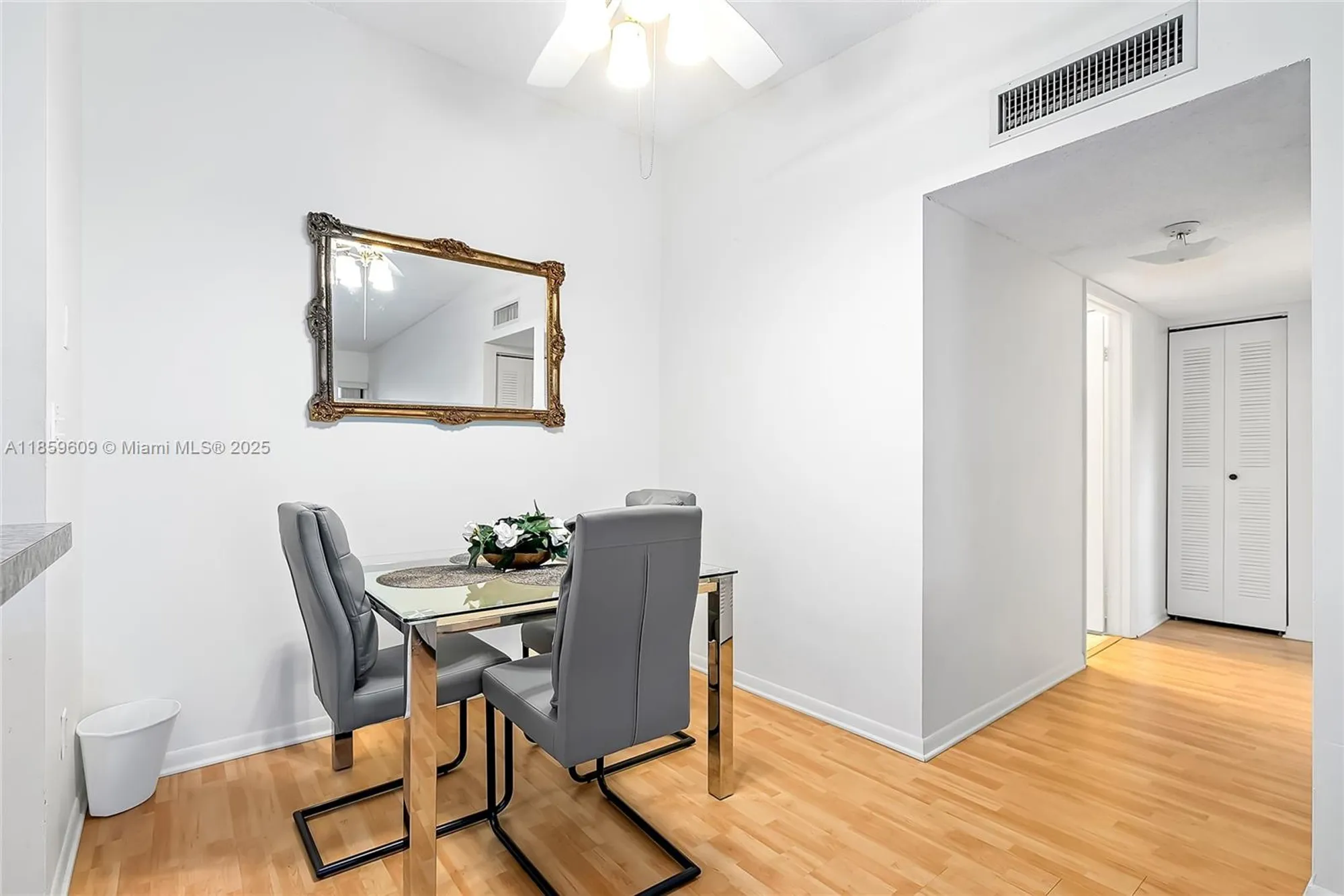 Property Slideshow image 12 of 65 | 10715 w clairmont cir 212, Tamarac, FL, 33321