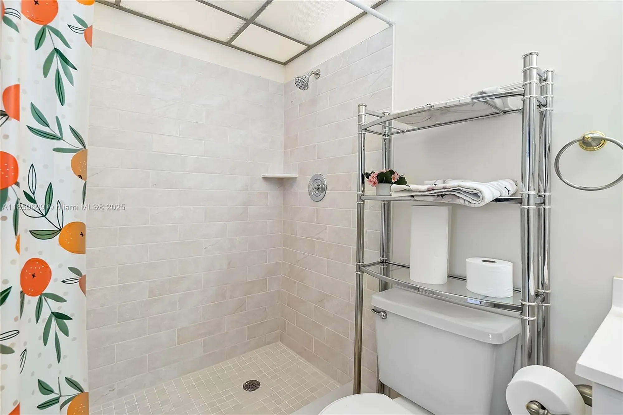 Property Slideshow image 26 of 65 | 10715 w clairmont cir 212, Tamarac, FL, 33321