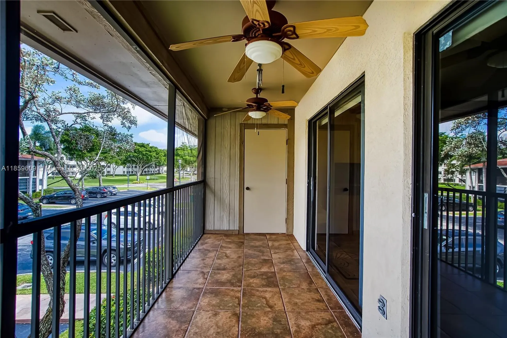 Property Slideshow image 31 of 65 | 10715 w clairmont cir 212, Tamarac, FL, 33321