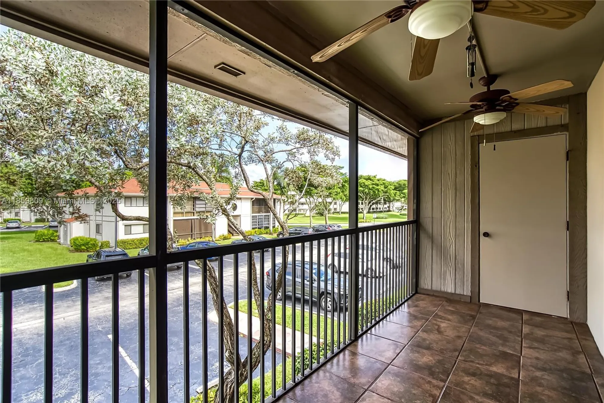 Property Slideshow image 32 of 65 | 10715 w clairmont cir 212, Tamarac, FL, 33321