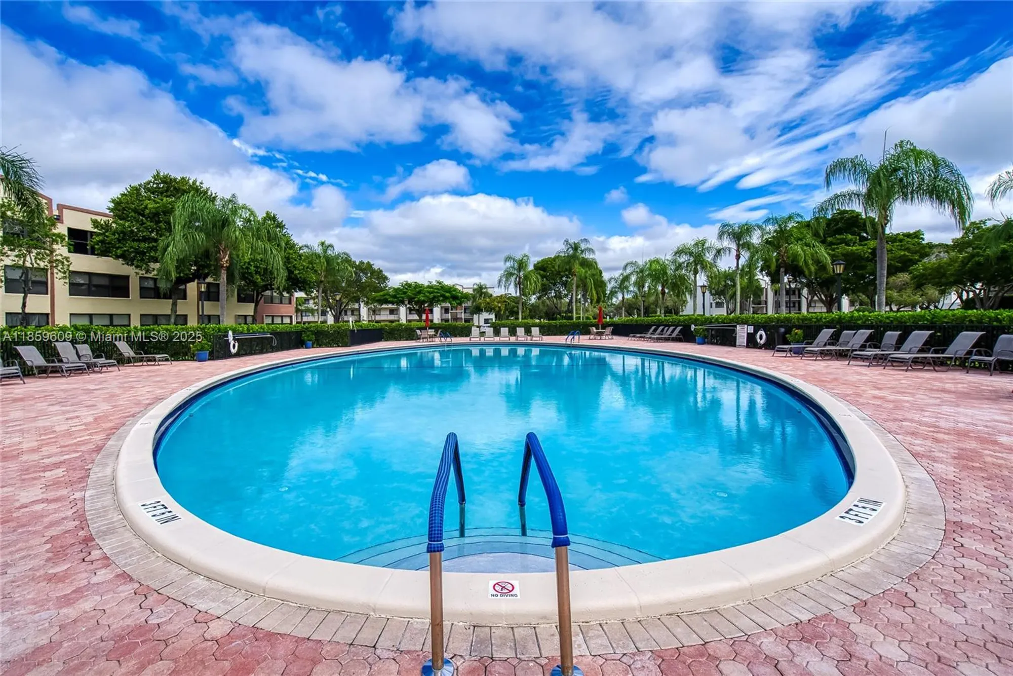 Property Slideshow image 44 of 65 | 10715 w clairmont cir 212, Tamarac, FL, 33321