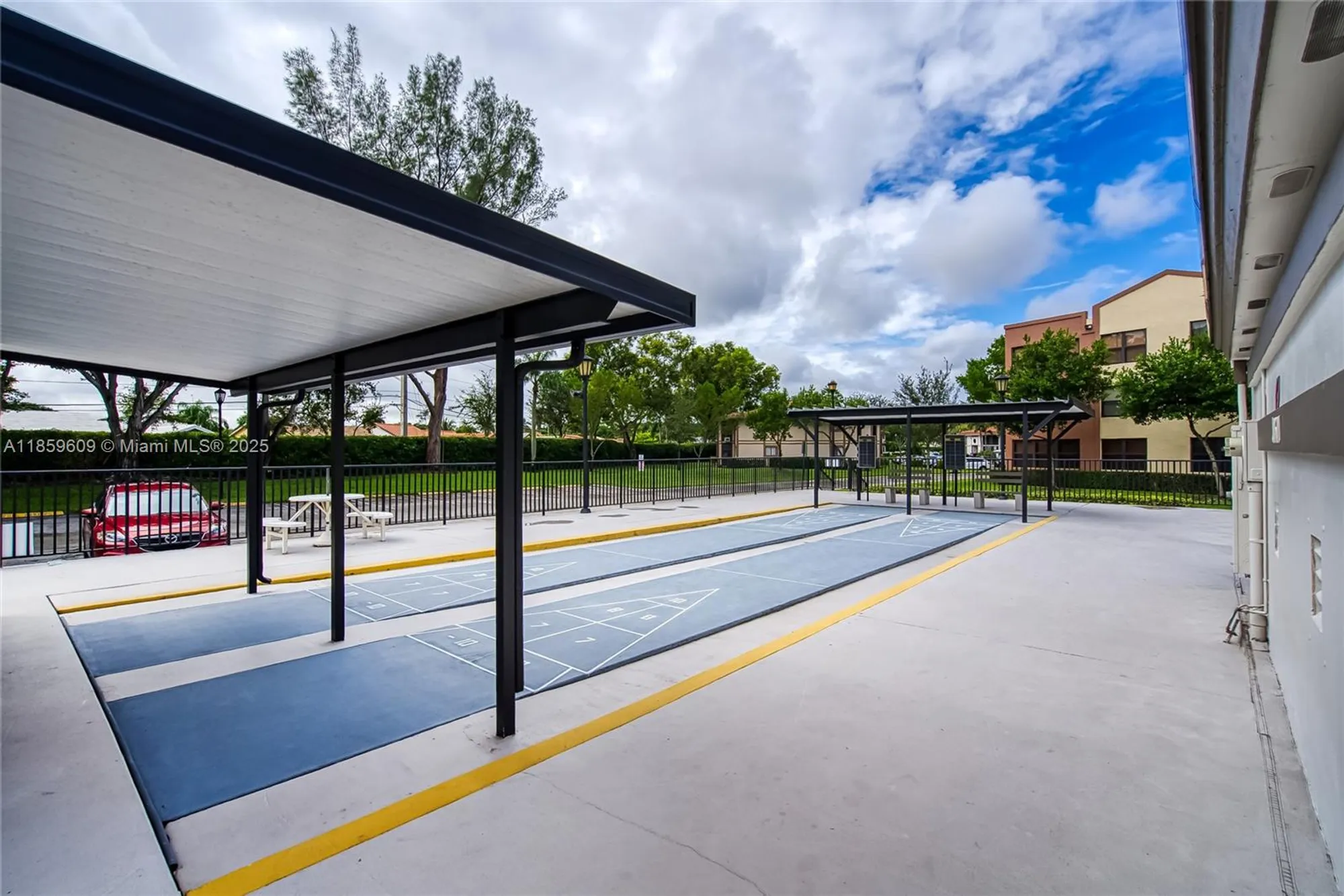 Property Slideshow image 48 of 65 | 10715 w clairmont cir 212, Tamarac, FL, 33321