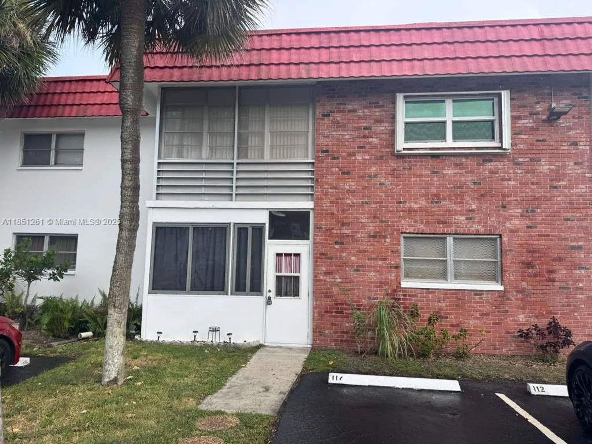 Property Slideshow image 1 of 2 | 2251 nw 48th ter 114, Lauderhill, FL, 33313