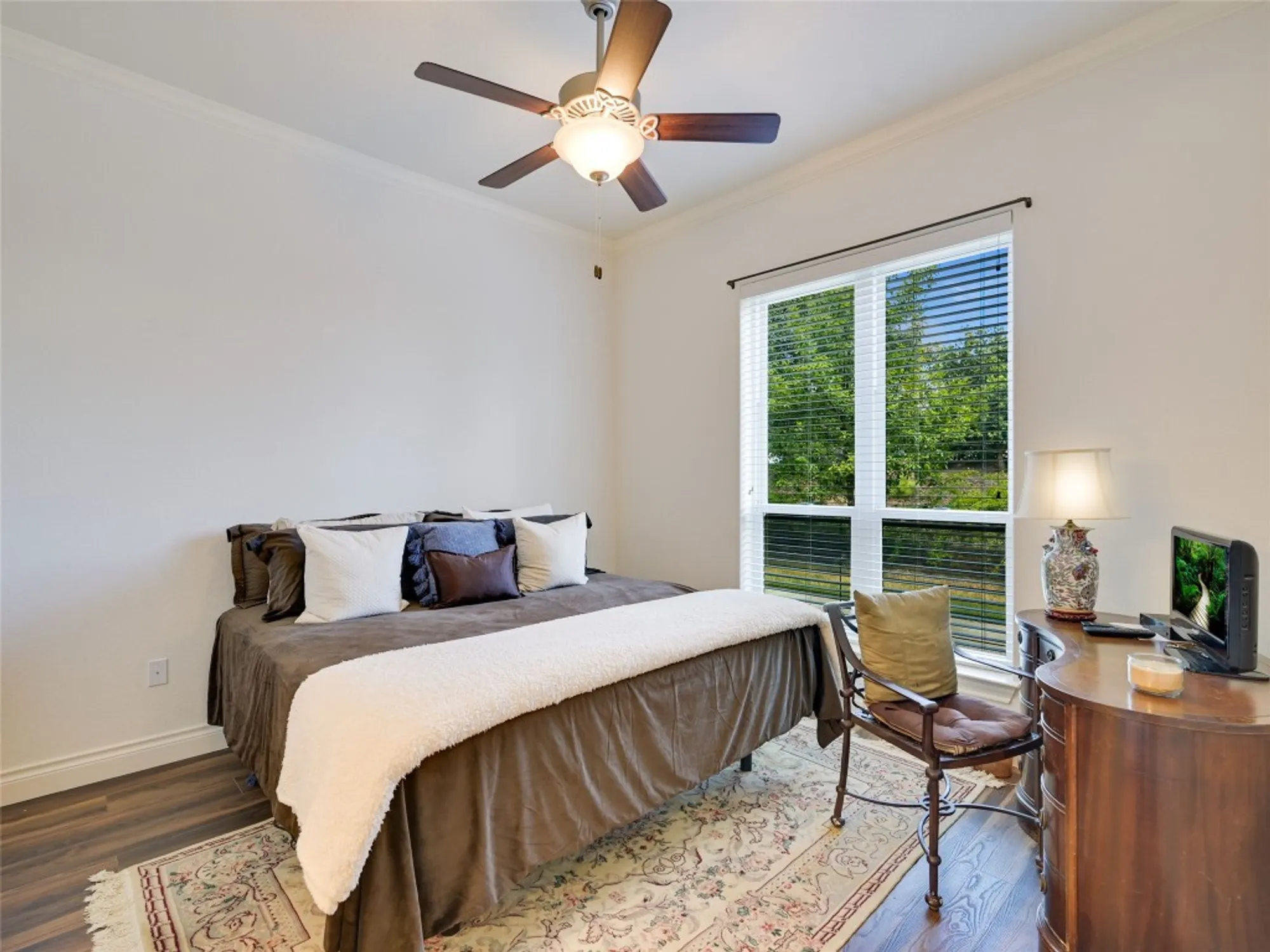 Property Slideshow image 8 of 31 | 102 bella toscana ave unit 1103, Lakeway, TX, 78734