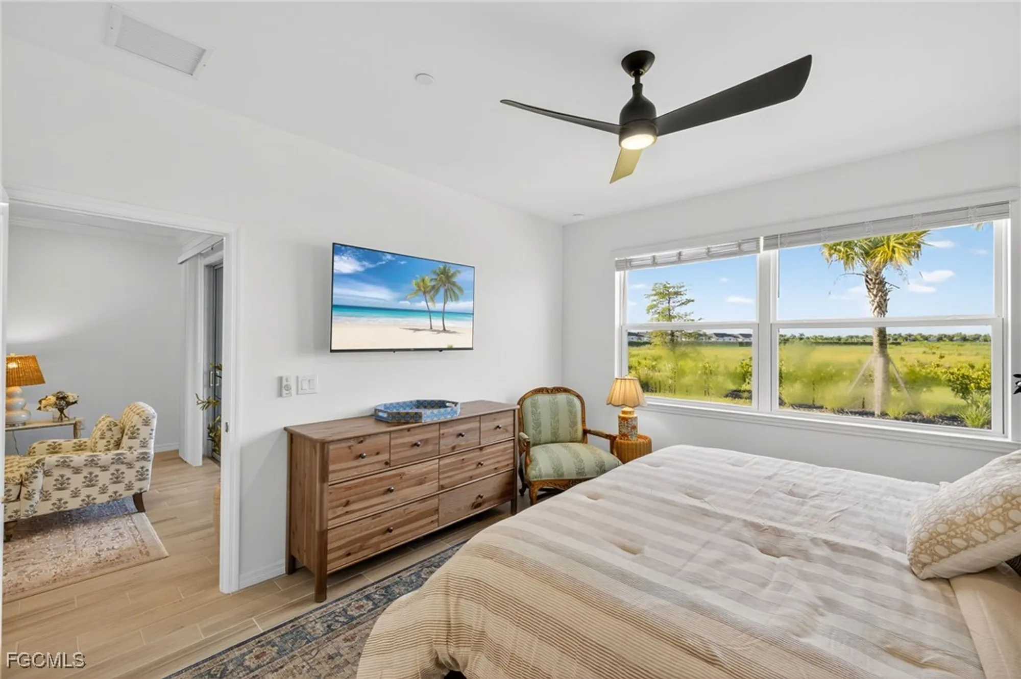 Property Slideshow image 17 of 50 | 11861 venetian lagoon dr unit 104, Fort Myers, FL, 33913