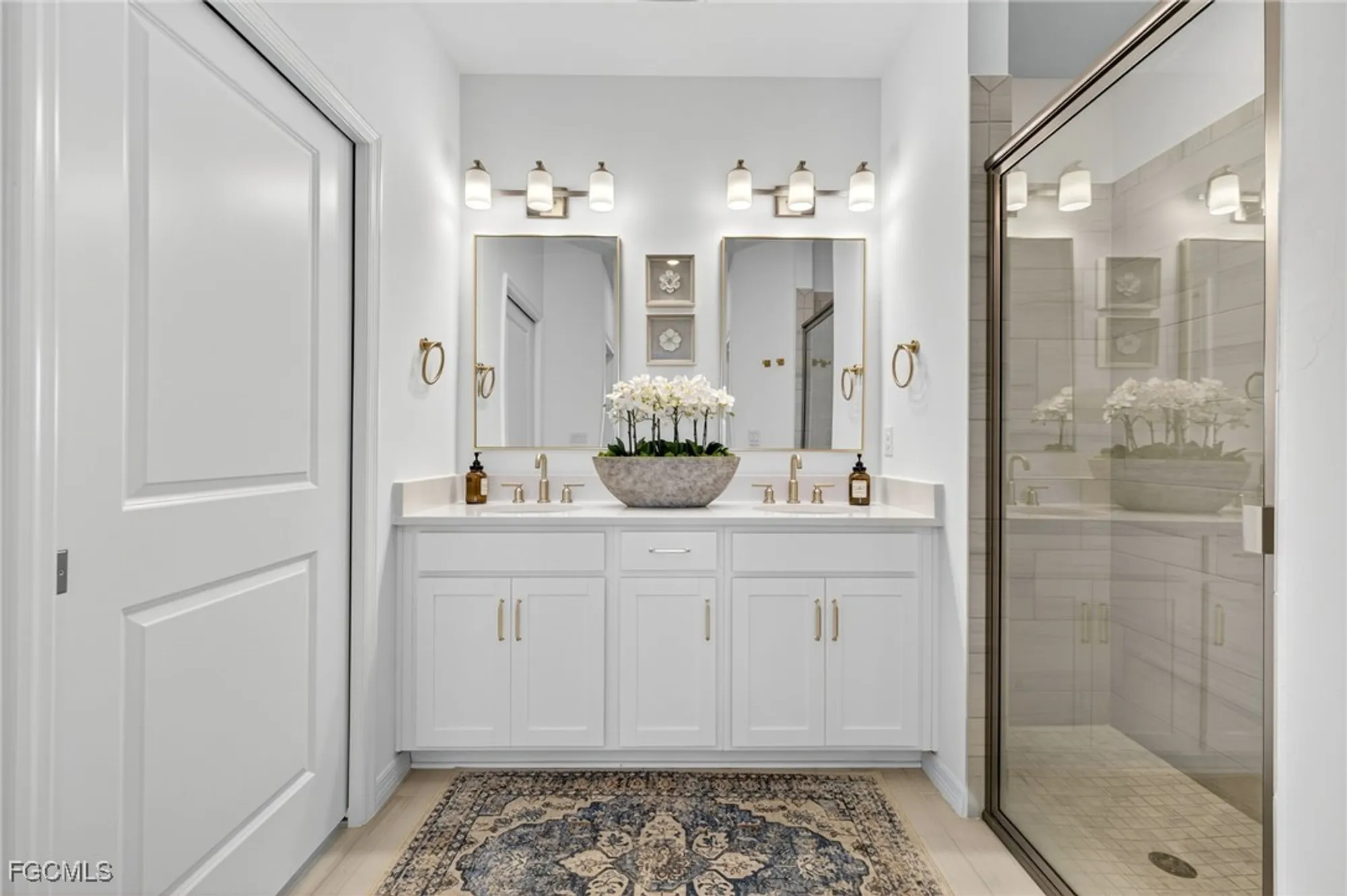 Property Slideshow image 19 of 50 | 11861 venetian lagoon dr unit 104, Fort Myers, FL, 33913