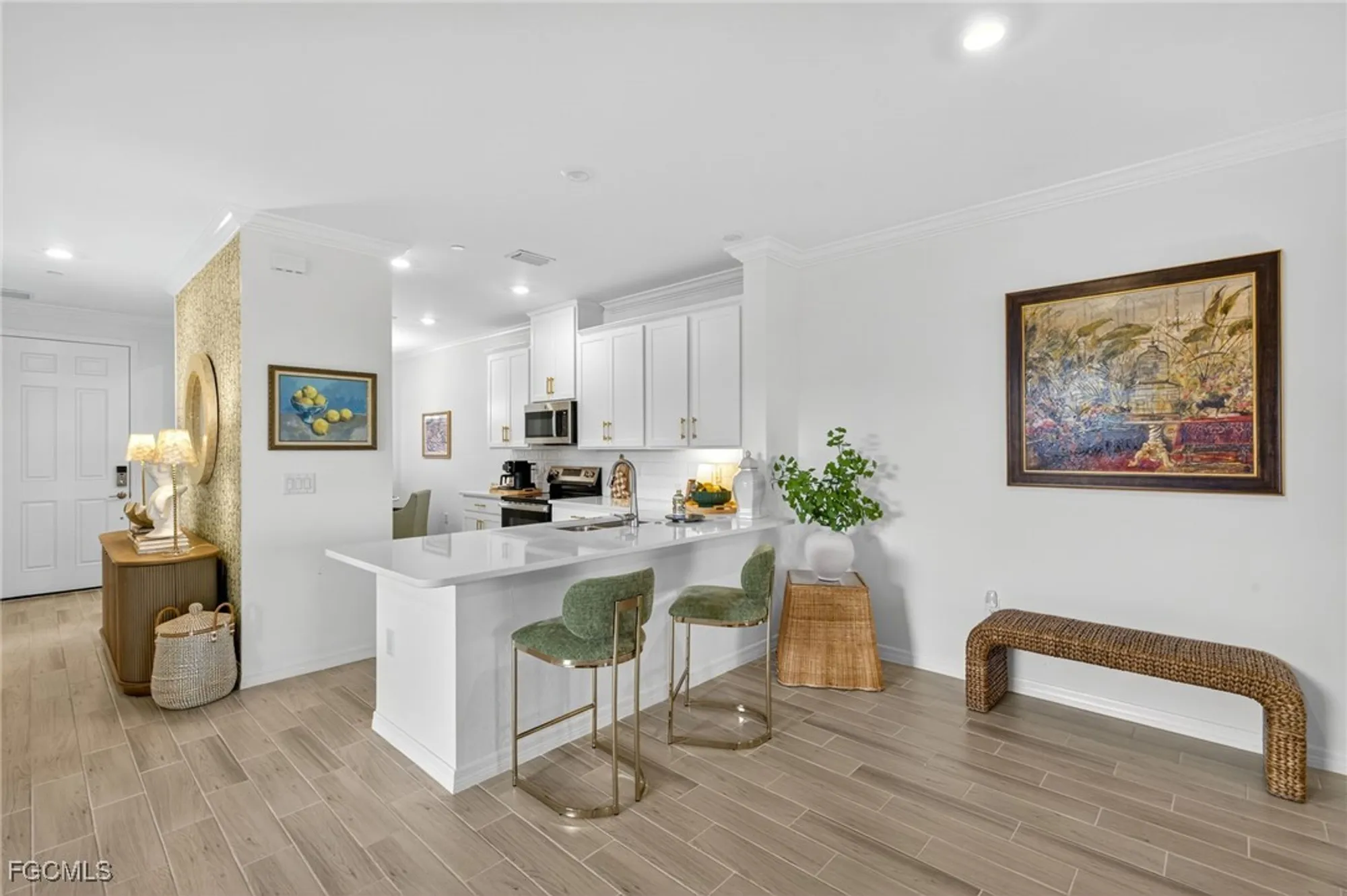 Property Slideshow image 10 of 50 | 11861 venetian lagoon dr unit 104, Fort Myers, FL, 33913