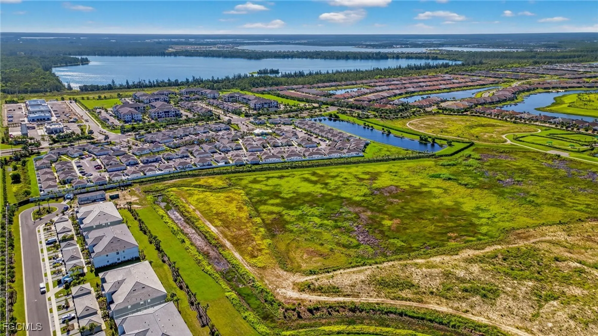 Property Slideshow image 28 of 50 | 11861 venetian lagoon dr unit 104, Fort Myers, FL, 33913