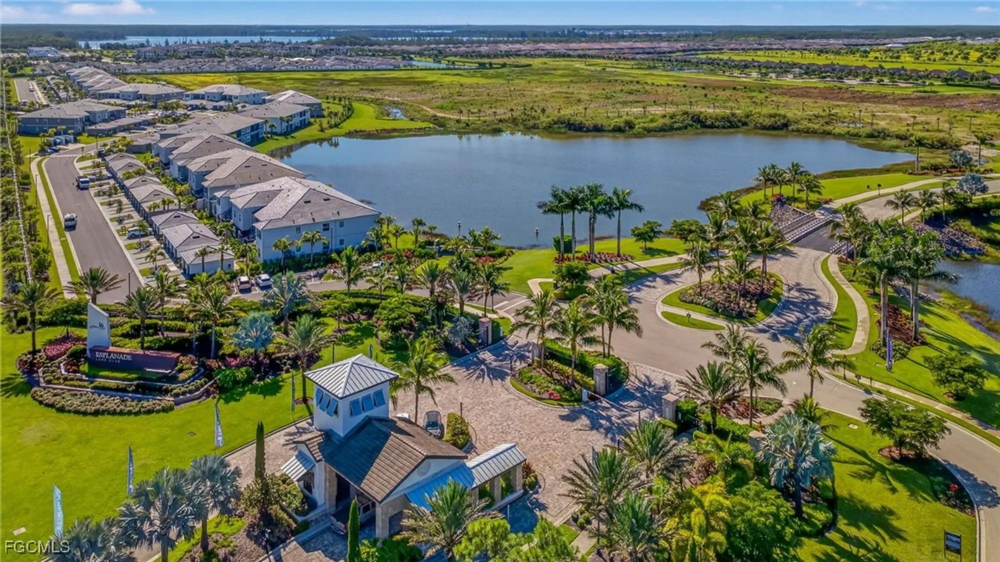 Property Slideshow image 29 of 50 | 11861 venetian lagoon dr unit 104, Fort Myers, FL, 33913