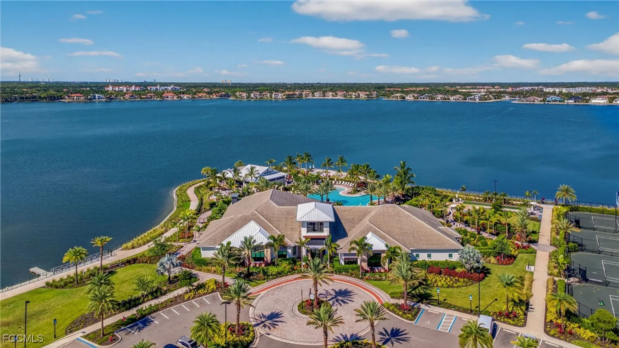 Property Slideshow image 30 of 50 | 11861 venetian lagoon dr unit 104, Fort Myers, FL, 33913