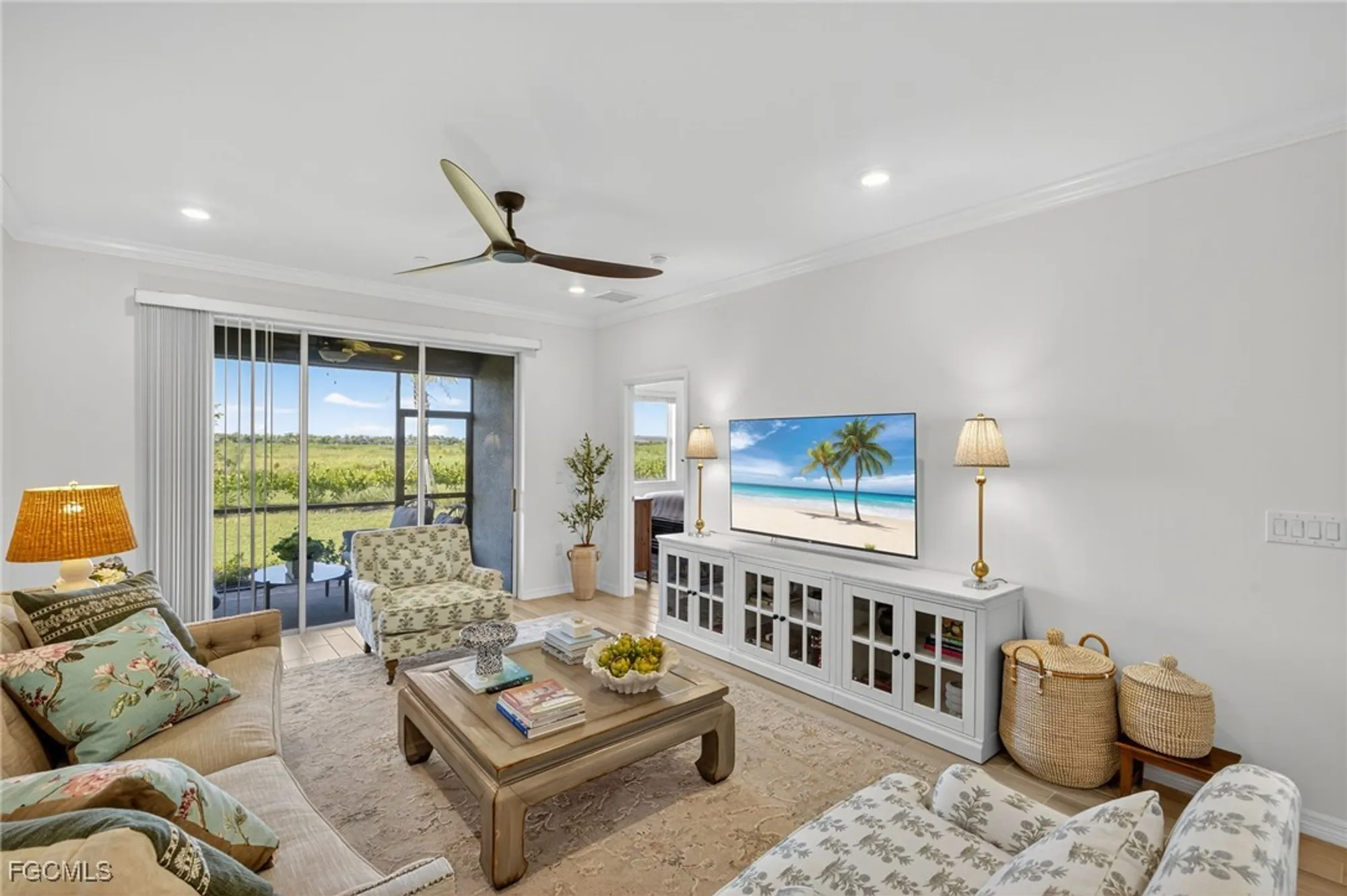 Property Slideshow image 7 of 50 | 11861 venetian lagoon dr unit 104, Fort Myers, FL, 33913