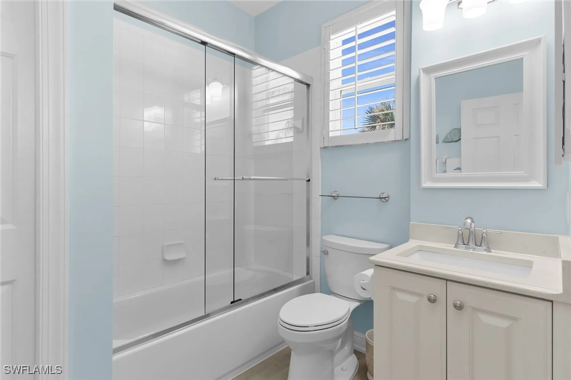 Property Slideshow image 22 of 40 | 4650 hawks nest way 204, Naples, FL, 34114