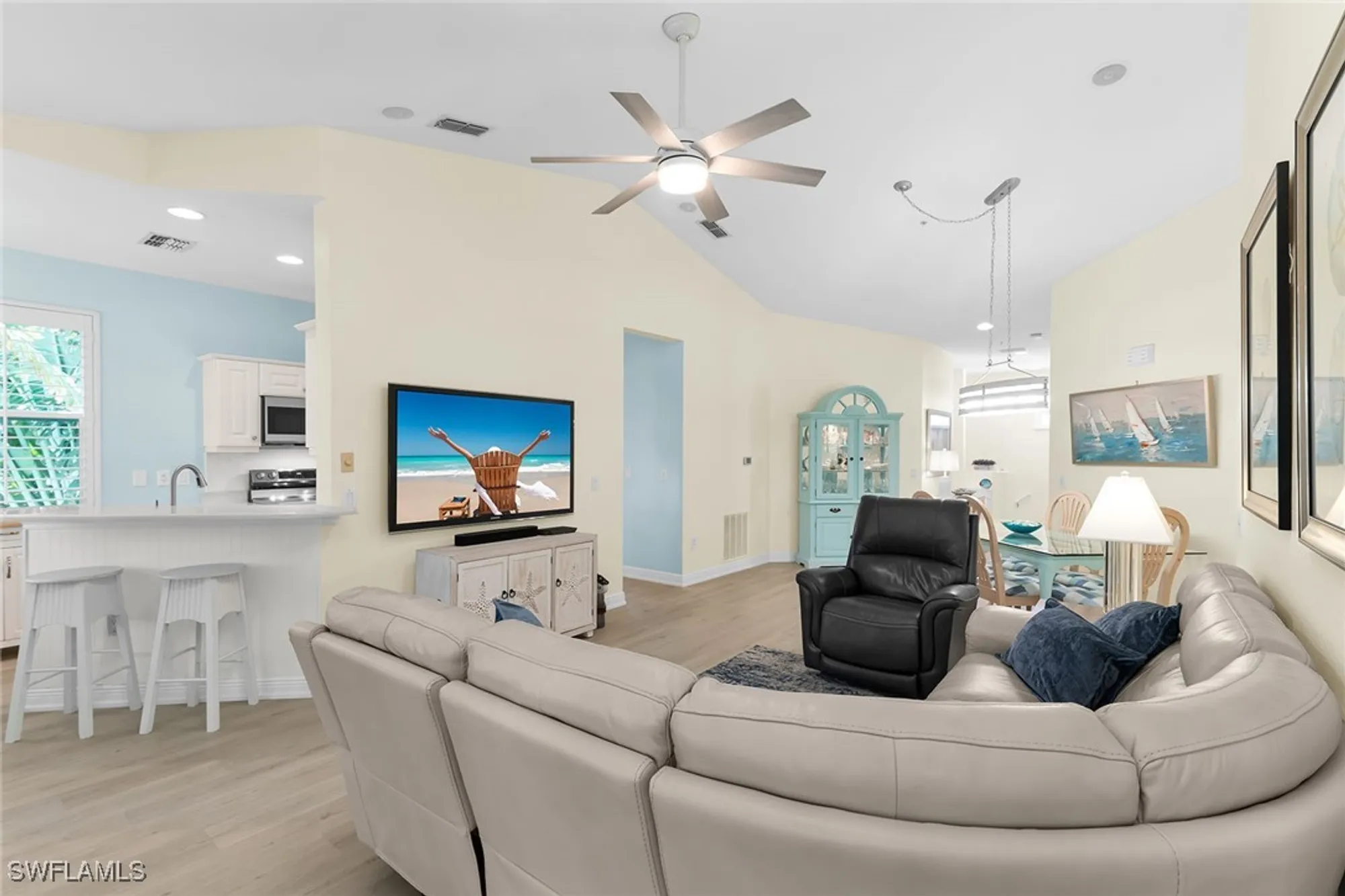 Property Slideshow image 9 of 40 | 4650 hawks nest way 204, Naples, FL, 34114