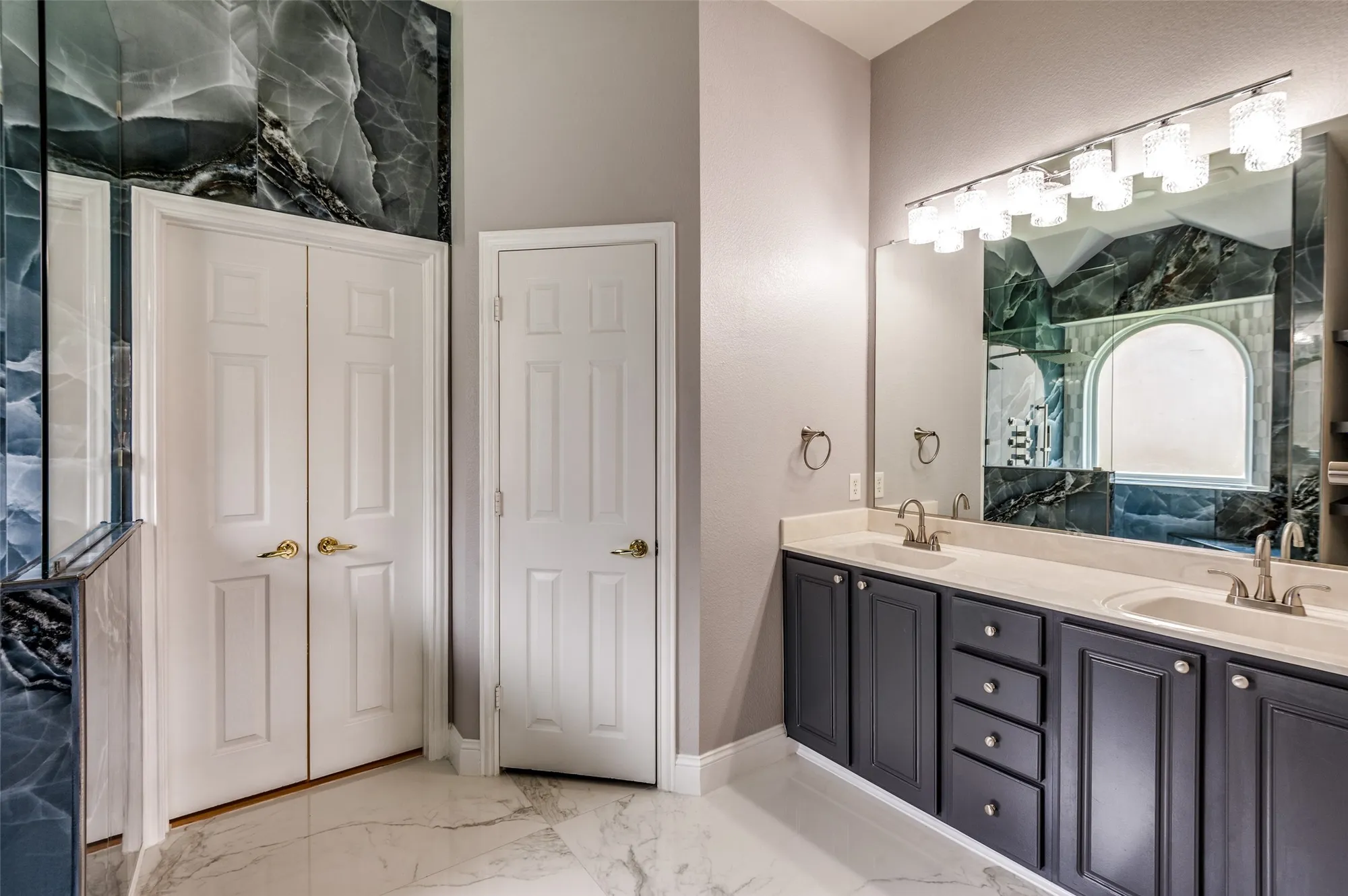 Property Slideshow image 17 of 29 | 1383 sagebrook dr, Fairview, TX, 75069