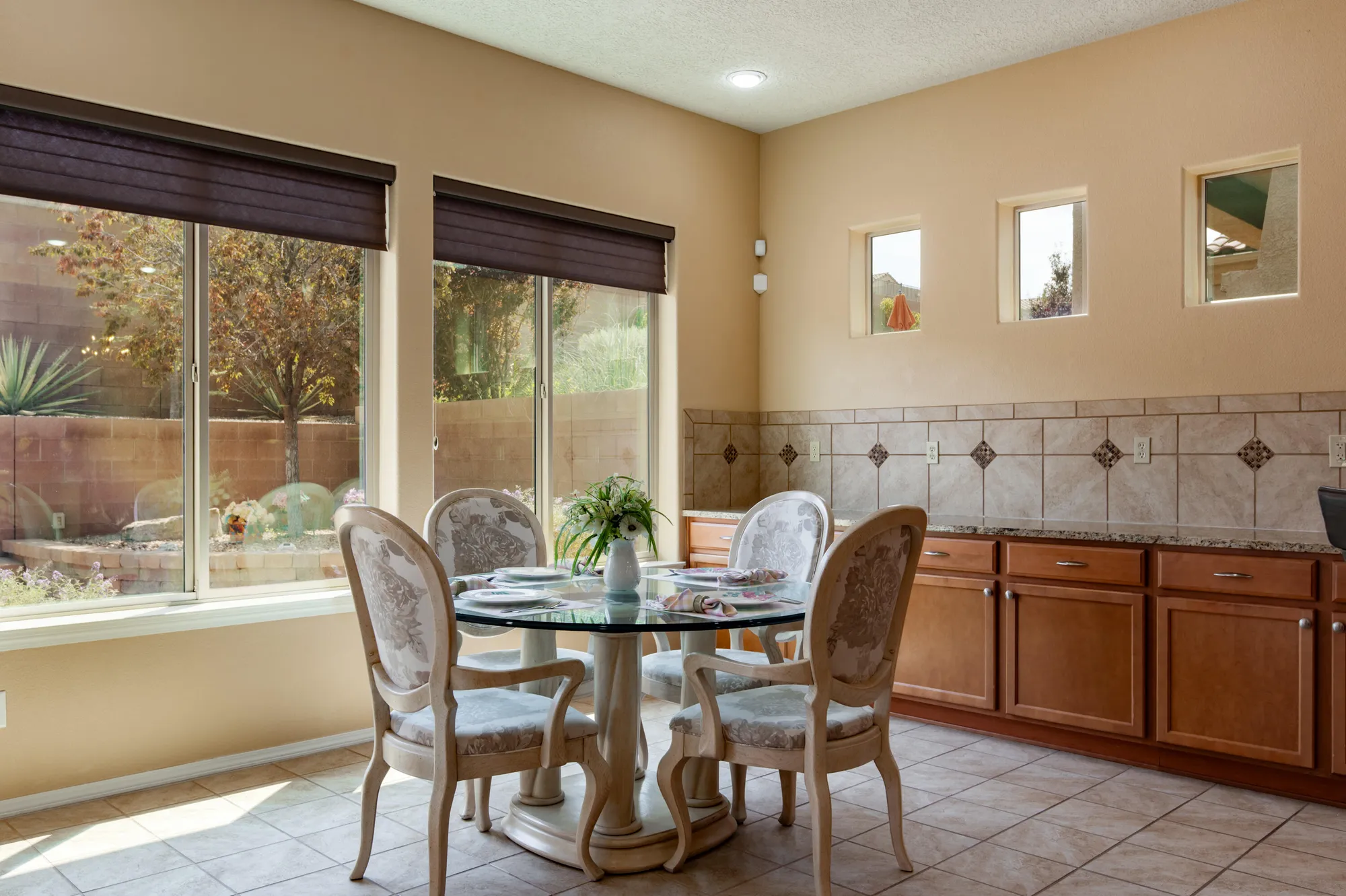 Property Slideshow image 18 of 52 | 9316 iron creek ln, Albuquerque, NM, 87120