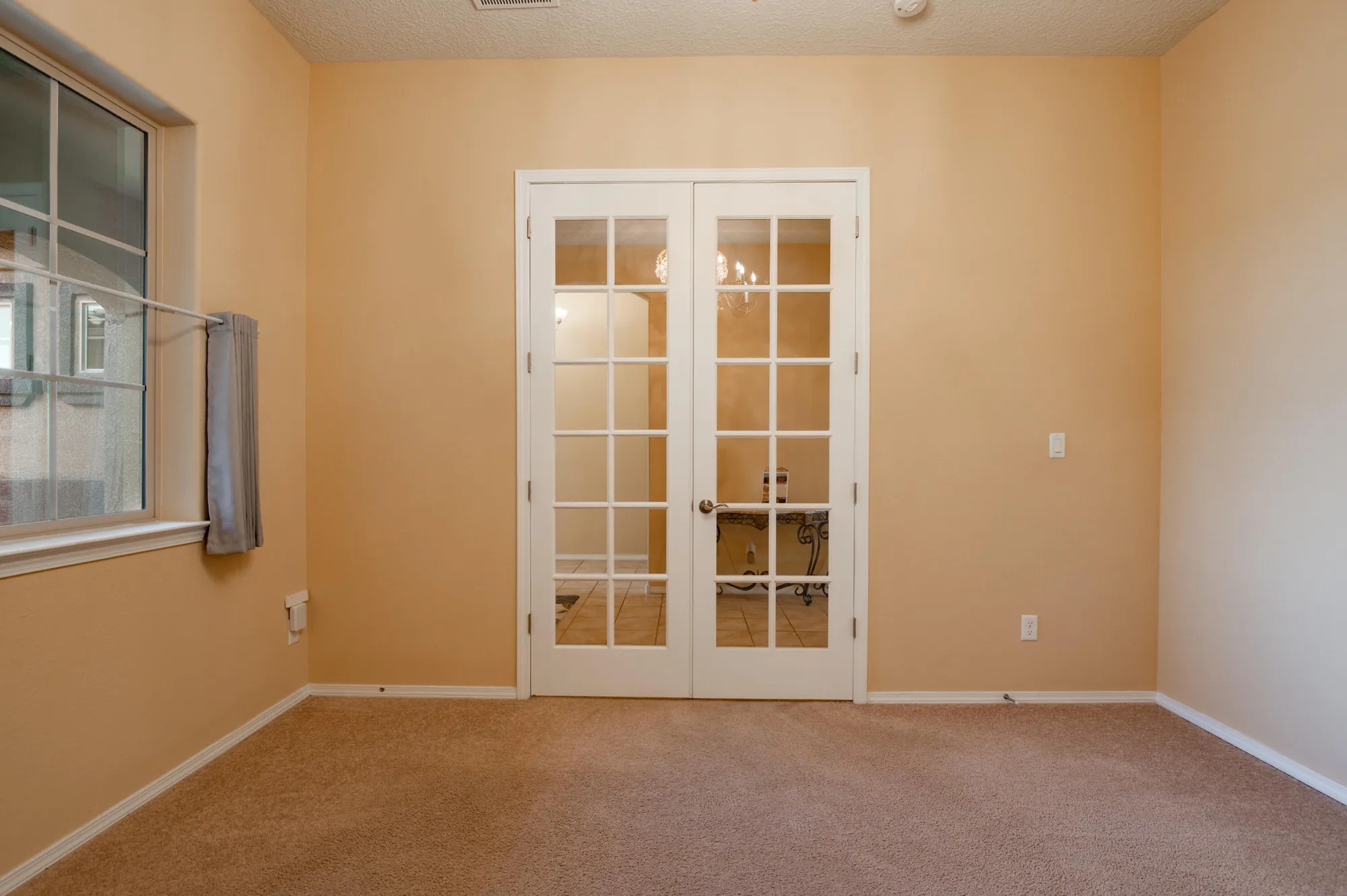 Property Slideshow image 36 of 52 | 9316 iron creek ln, Albuquerque, NM, 87120