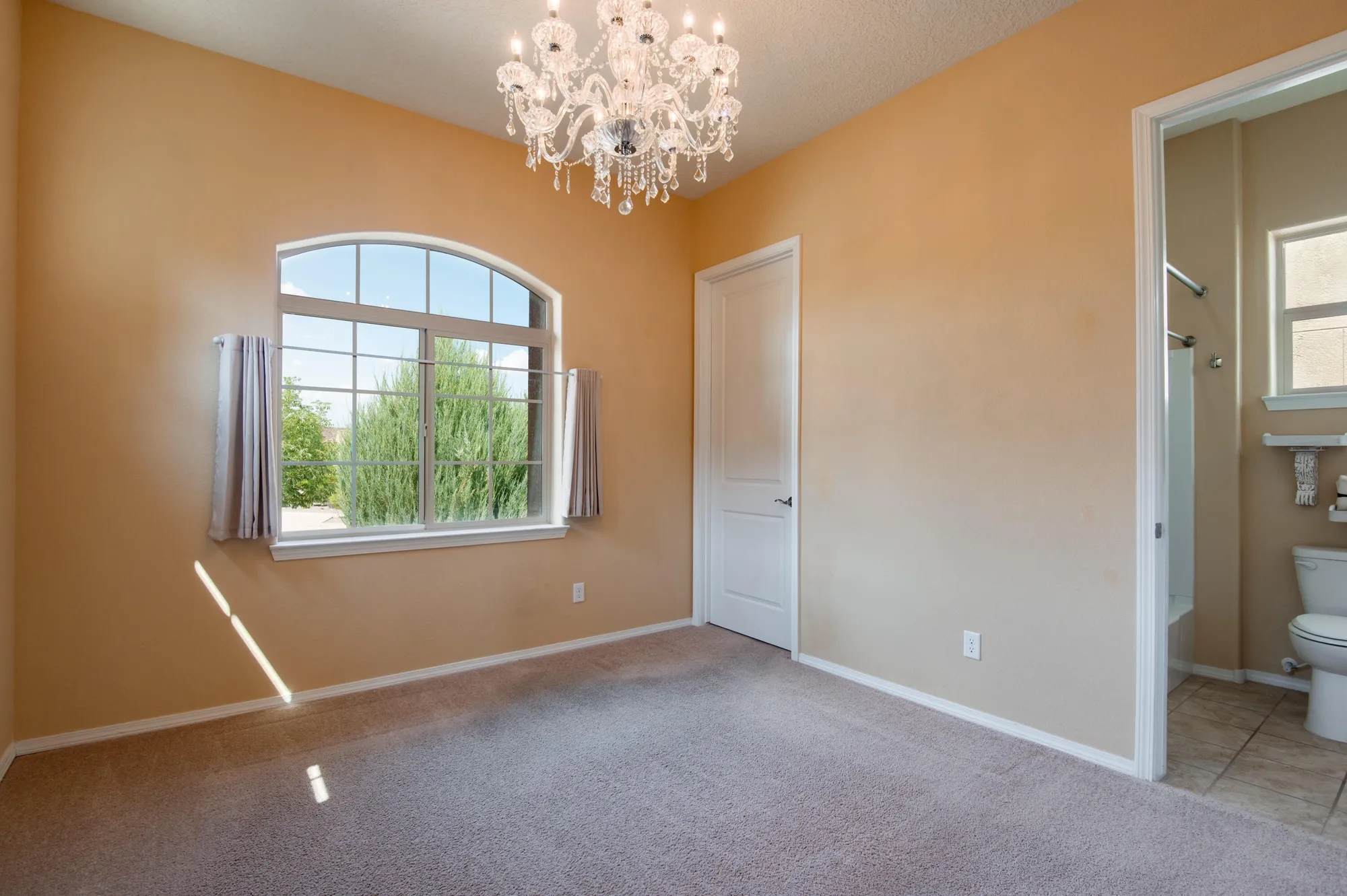 Property Slideshow image 30 of 52 | 9316 iron creek ln, Albuquerque, NM, 87120