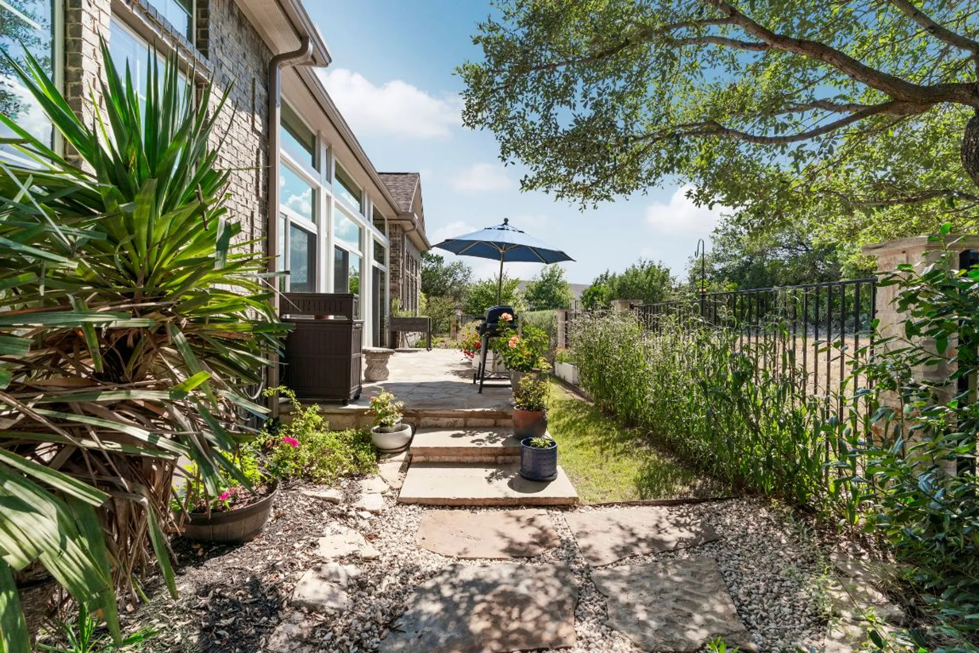 Property Slideshow image 30 of 39 | 109 learning elm dr, San Marcos, TX, 78666