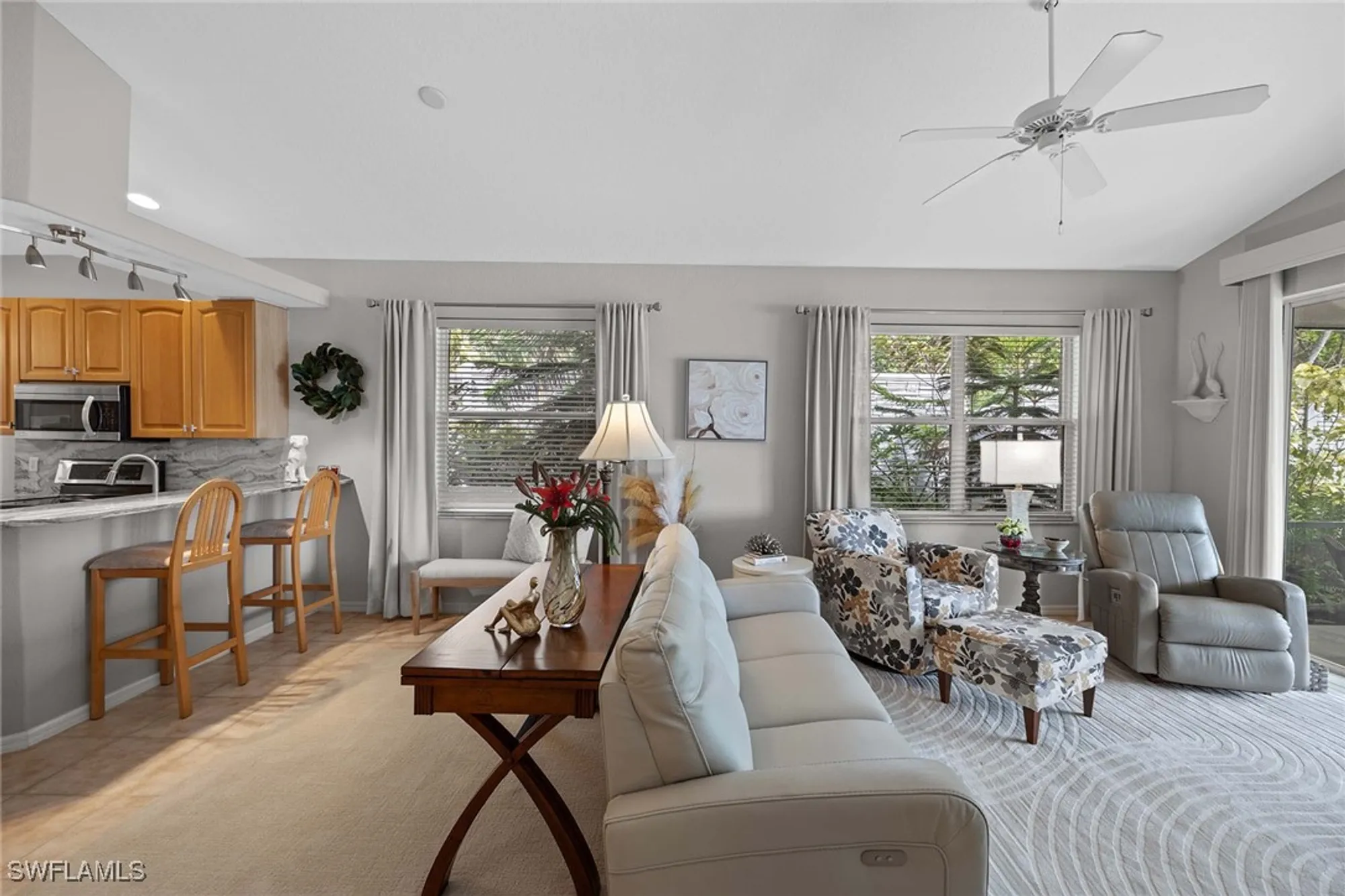 Property Slideshow image 11 of 50 | 8460 bent creek ct, Naples, FL, 34114