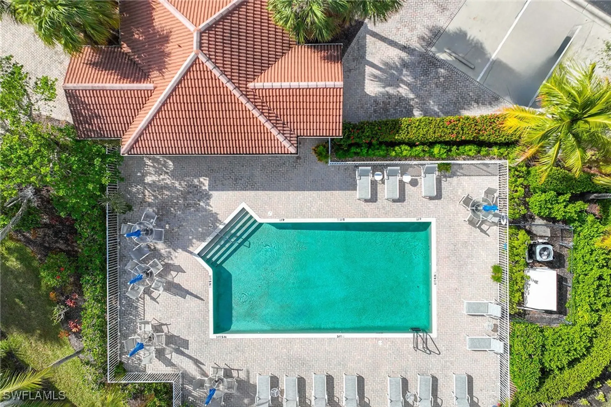 Property Slideshow image 32 of 50 | 8460 bent creek ct, Naples, FL, 34114