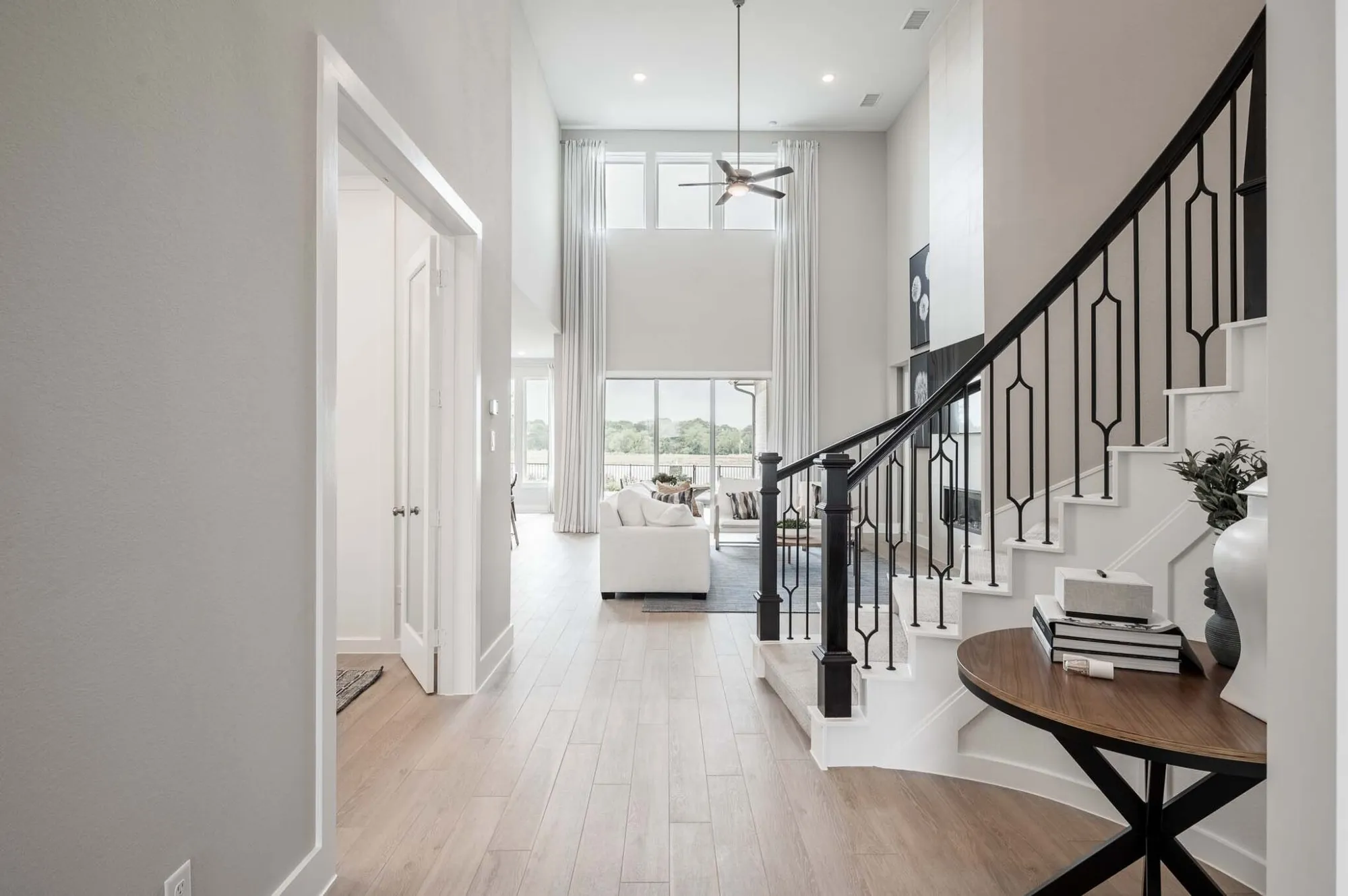 Property Slideshow image 3 of 12 | 7903 oakside ct, Fulshear, TX, 77441