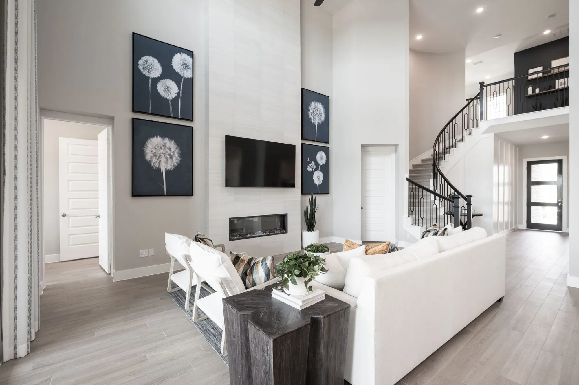 Property Slideshow image 5 of 12 | 7903 oakside ct, Fulshear, TX, 77441