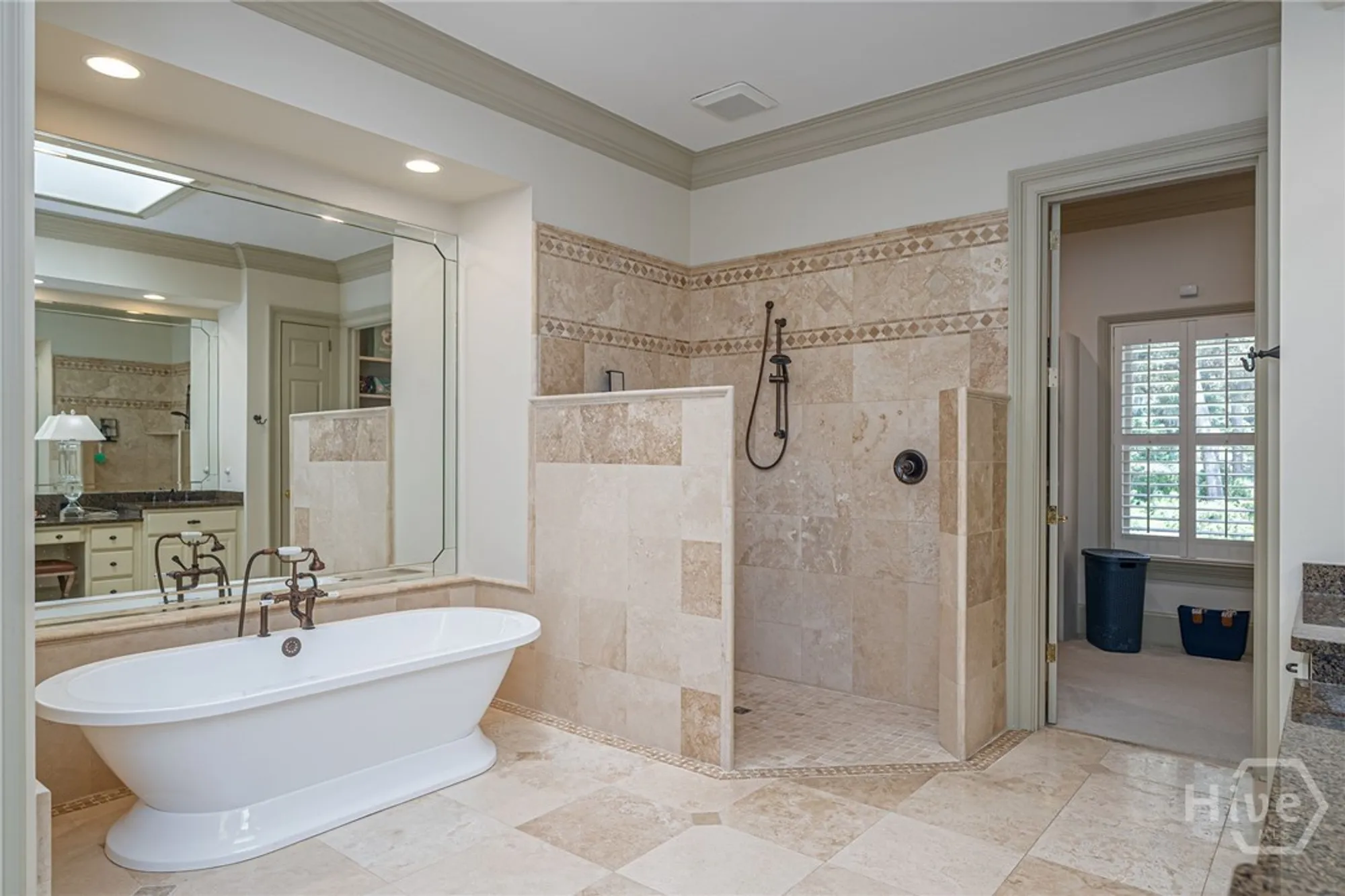 Property Slideshow image 26 of 49 | 26 little comfort rd, Savannah, GA, 31411