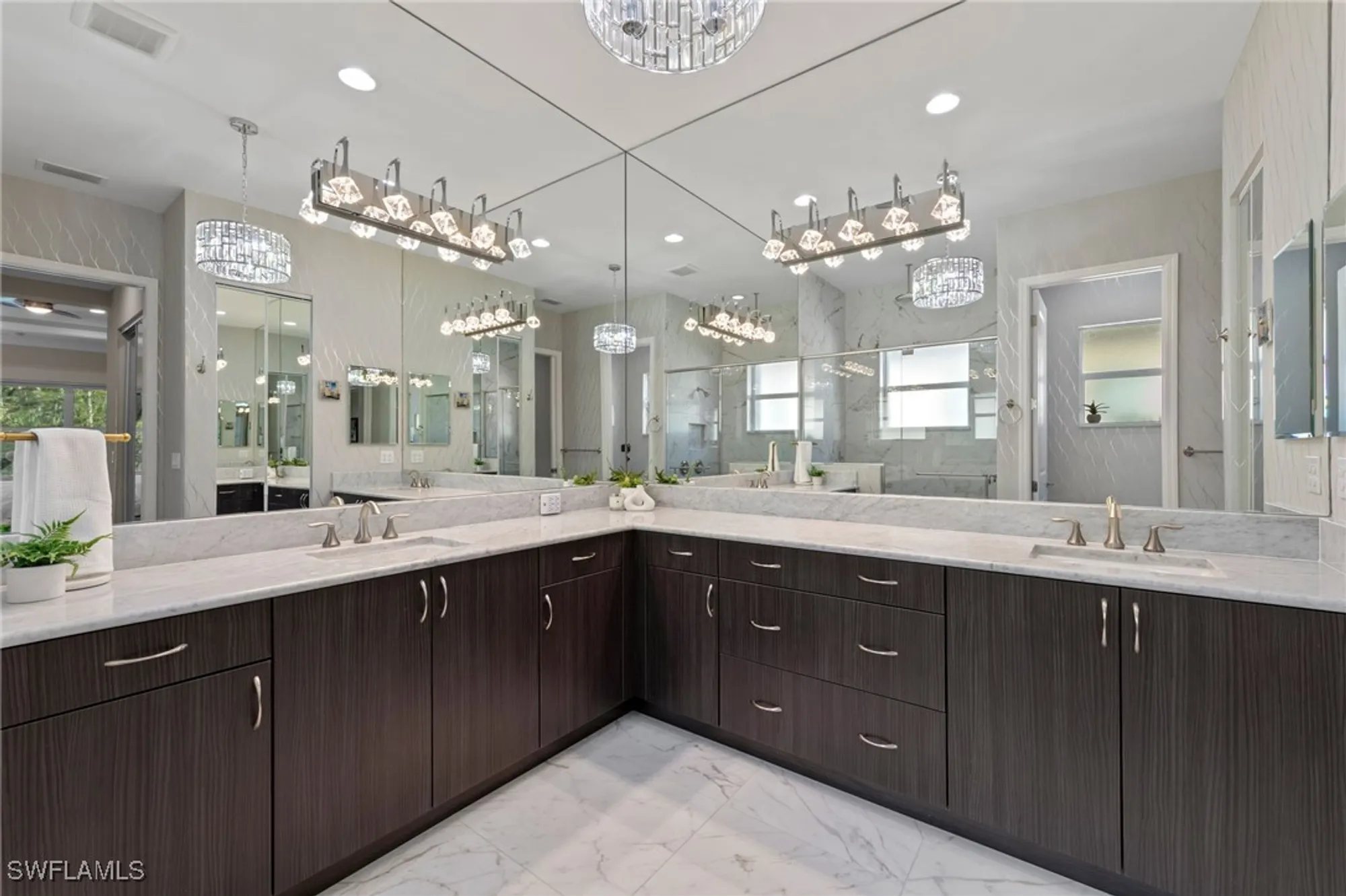 Property Slideshow image 26 of 50 | 28560 twain dr, Bonita Springs, FL, 34135