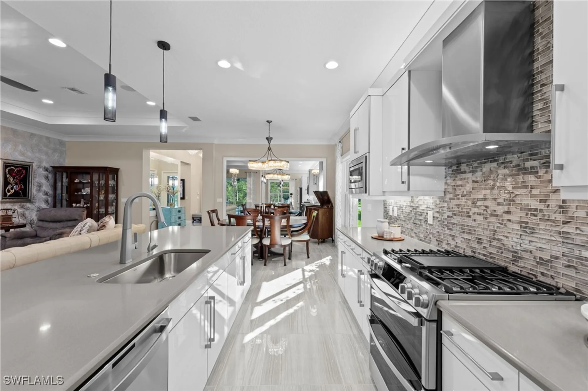 Property Slideshow image 22 of 50 | 28560 twain dr, Bonita Springs, FL, 34135