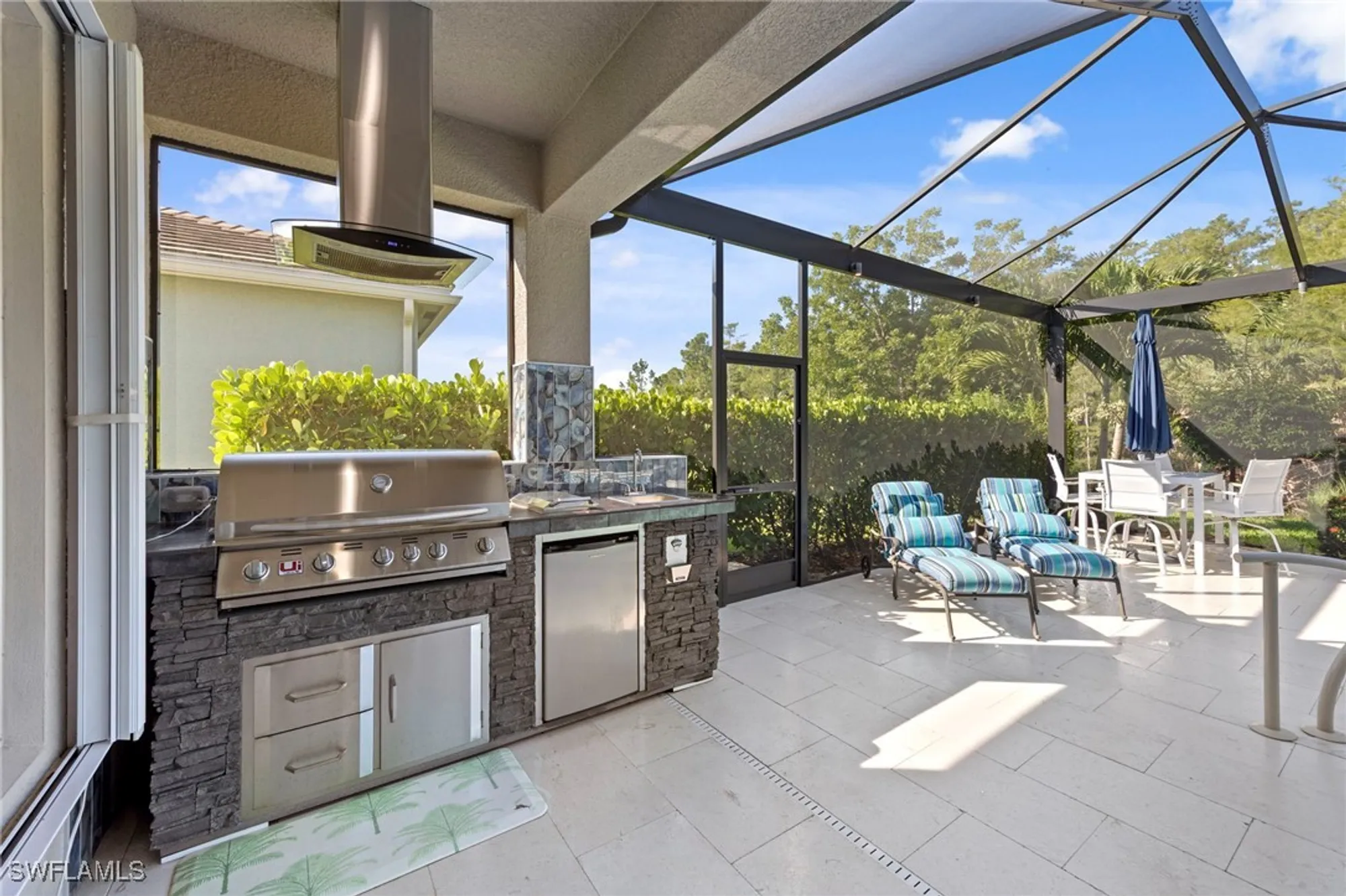 Property Slideshow image 34 of 50 | 28560 twain dr, Bonita Springs, FL, 34135