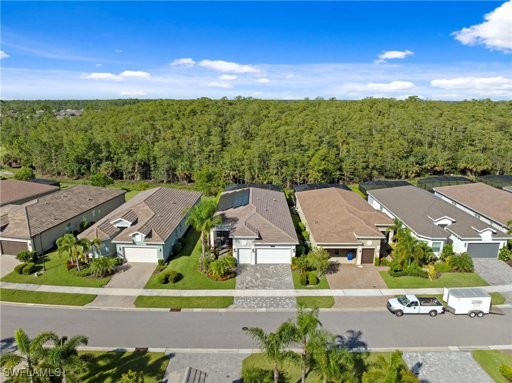 Property Slideshow image 41 of 50 | 28560 twain dr, Bonita Springs, FL, 34135