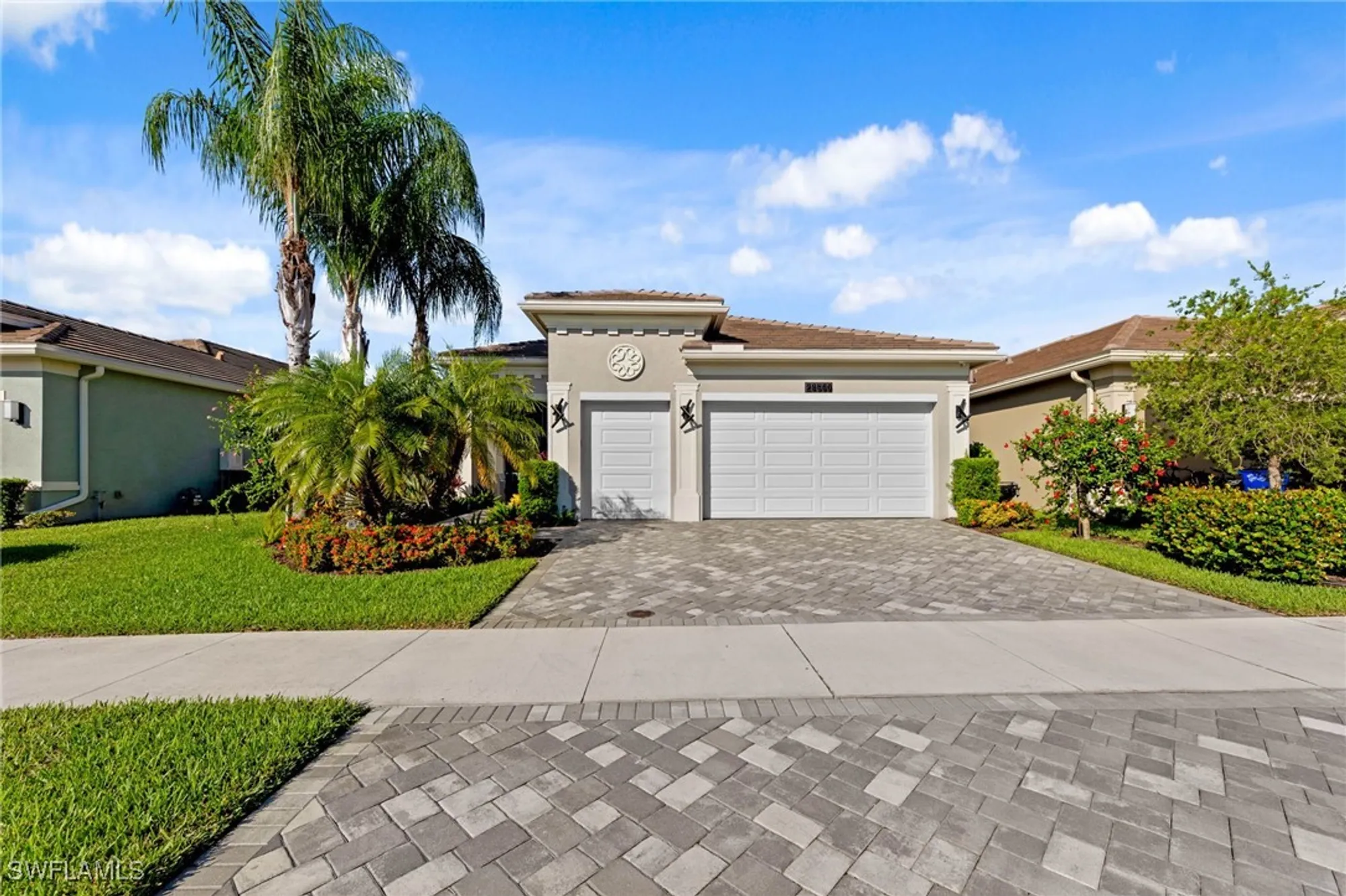 Property Slideshow image 6 of 50 | 28560 twain dr, Bonita Springs, FL, 34135