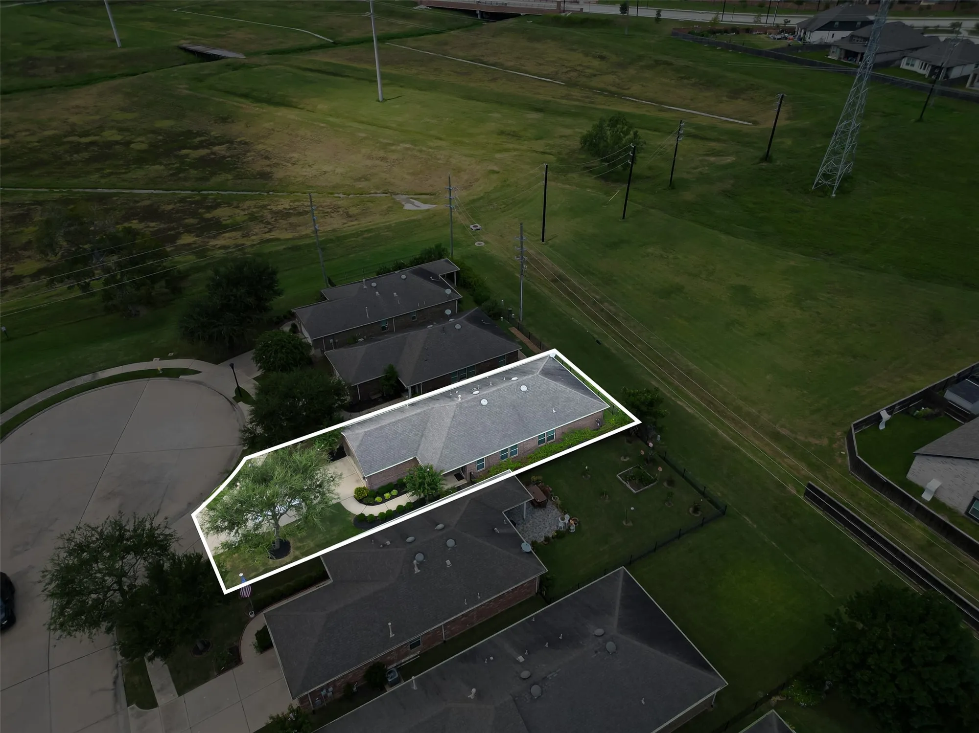 Property Slideshow image 44 of 50 | 2811 cone flower dr, Richmond, TX, 77469