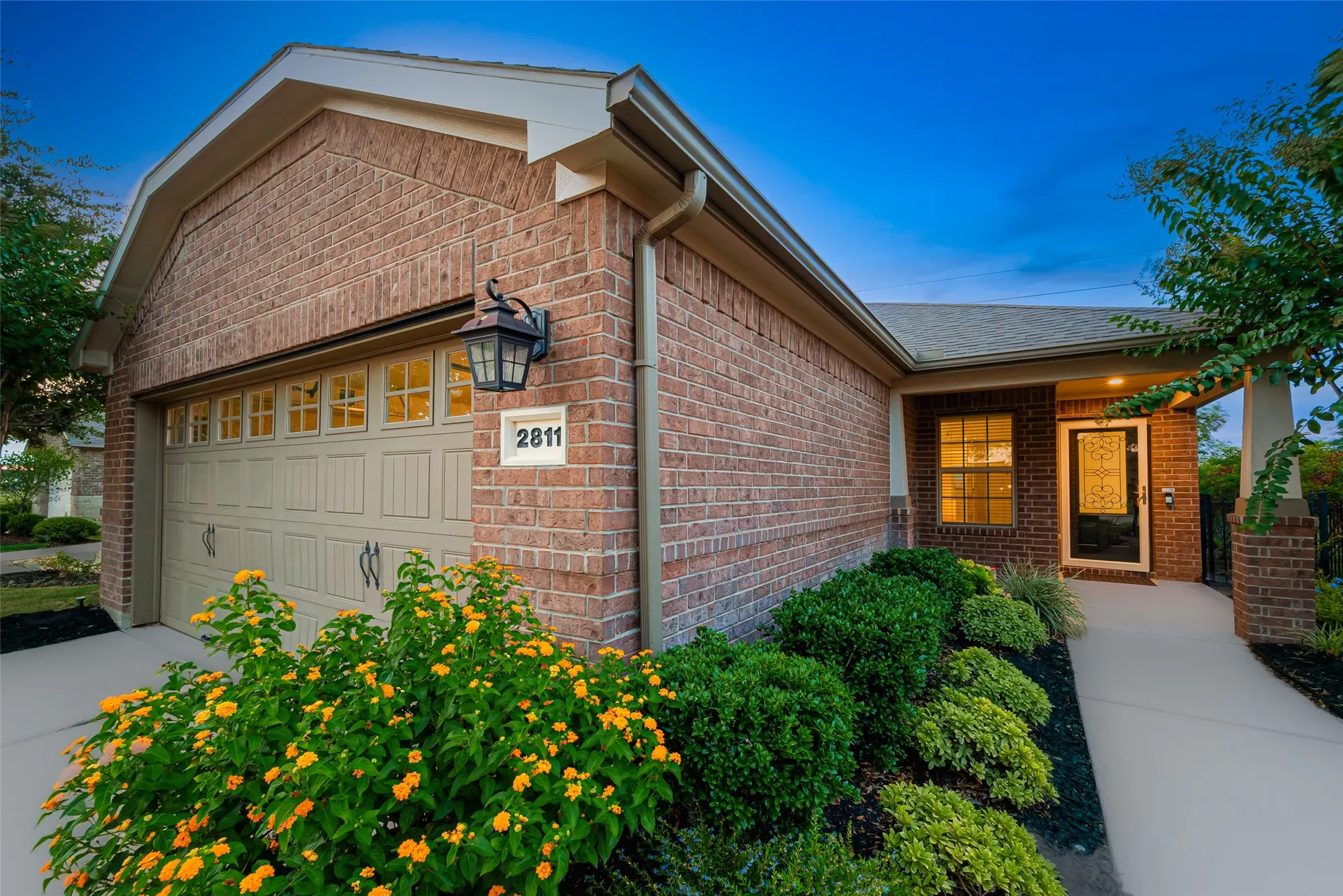 Property Slideshow image 4 of 50 | 2811 cone flower dr, Richmond, TX, 77469