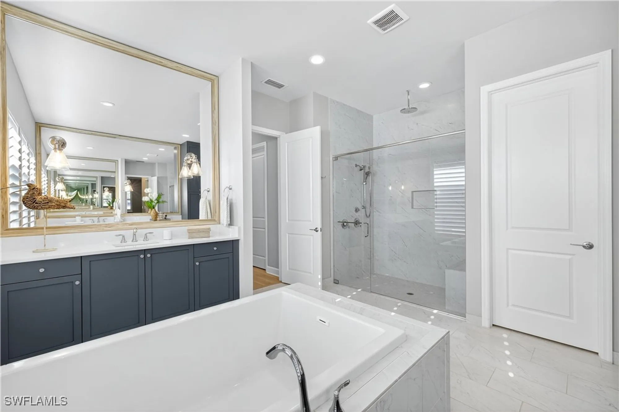 Property Slideshow image 23 of 50 | 16626 calistoga dr, Bonita Springs, FL, 34135