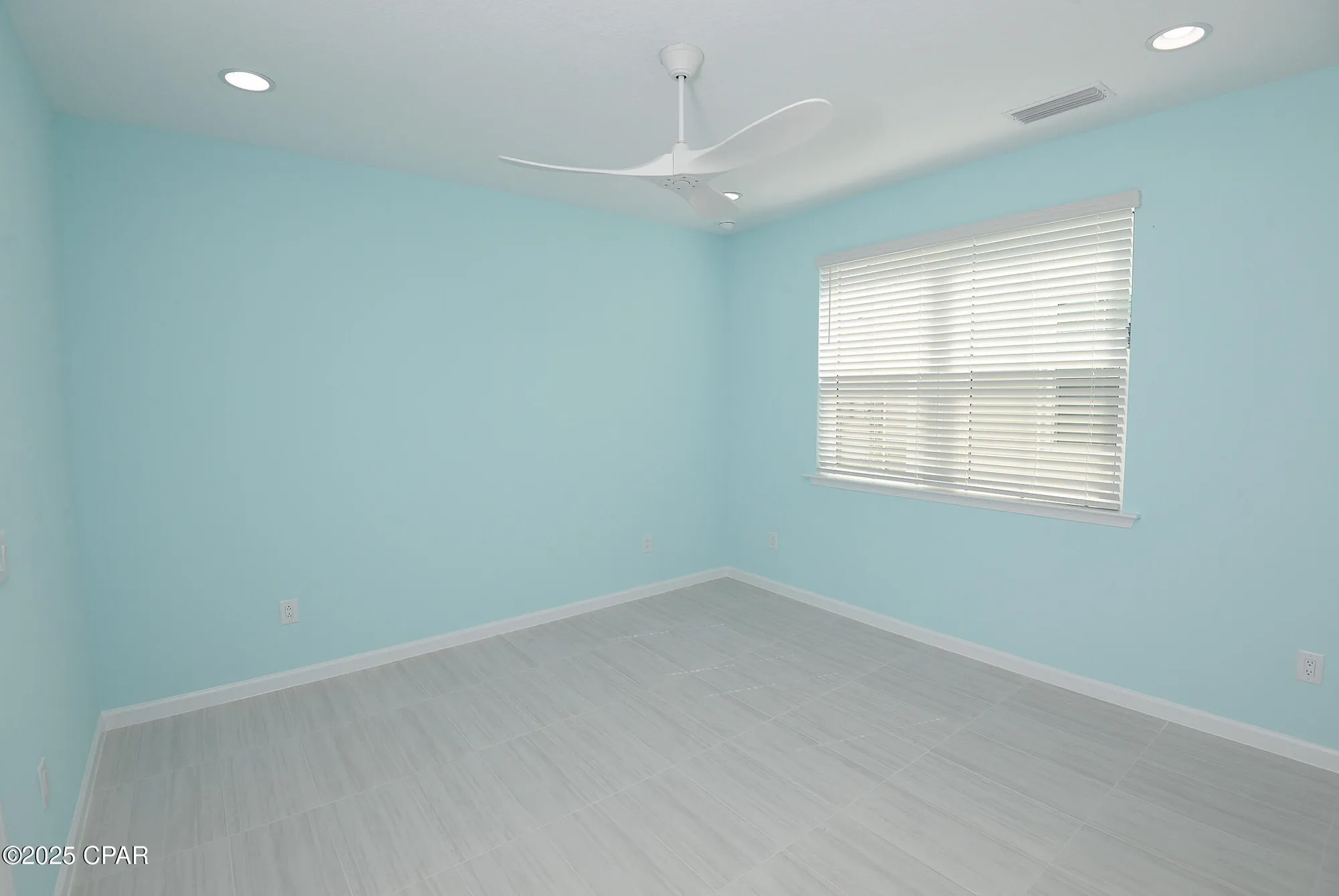 Property Slideshow image 31 of 56 | 8660 weekend dr, Panama City Beach, FL, 32413