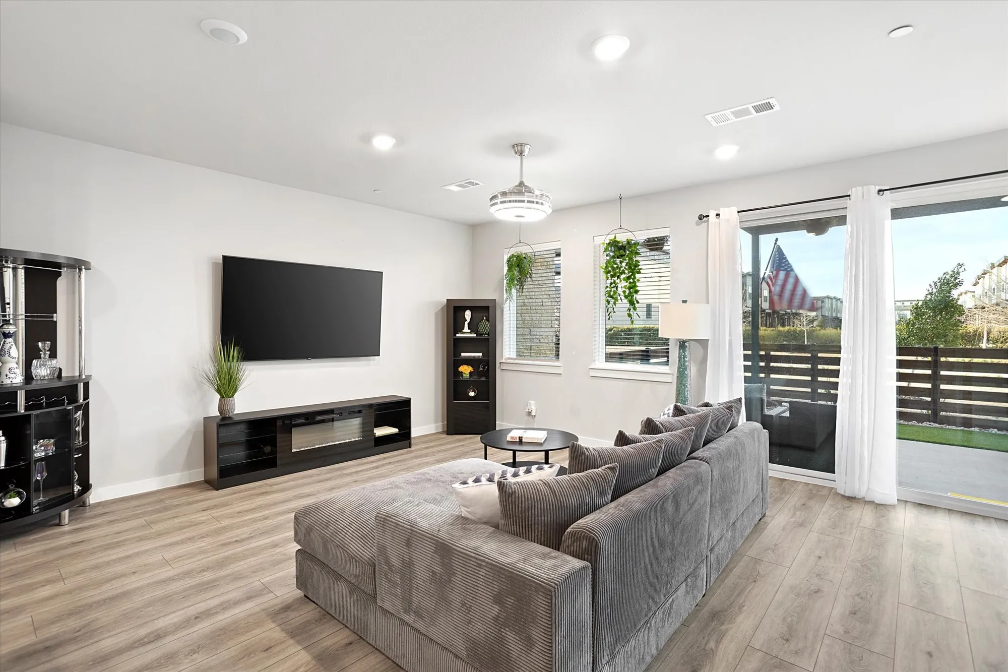 Property Slideshow image 5 of 26 | 3721 pine leaf ln, Prosper, TX, 75078