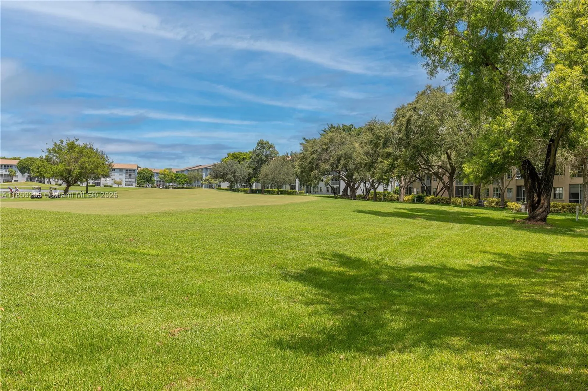 Property Slideshow image 17 of 28 | 1110 sw 125th ave 112m, Pembroke Pines, FL, 33027