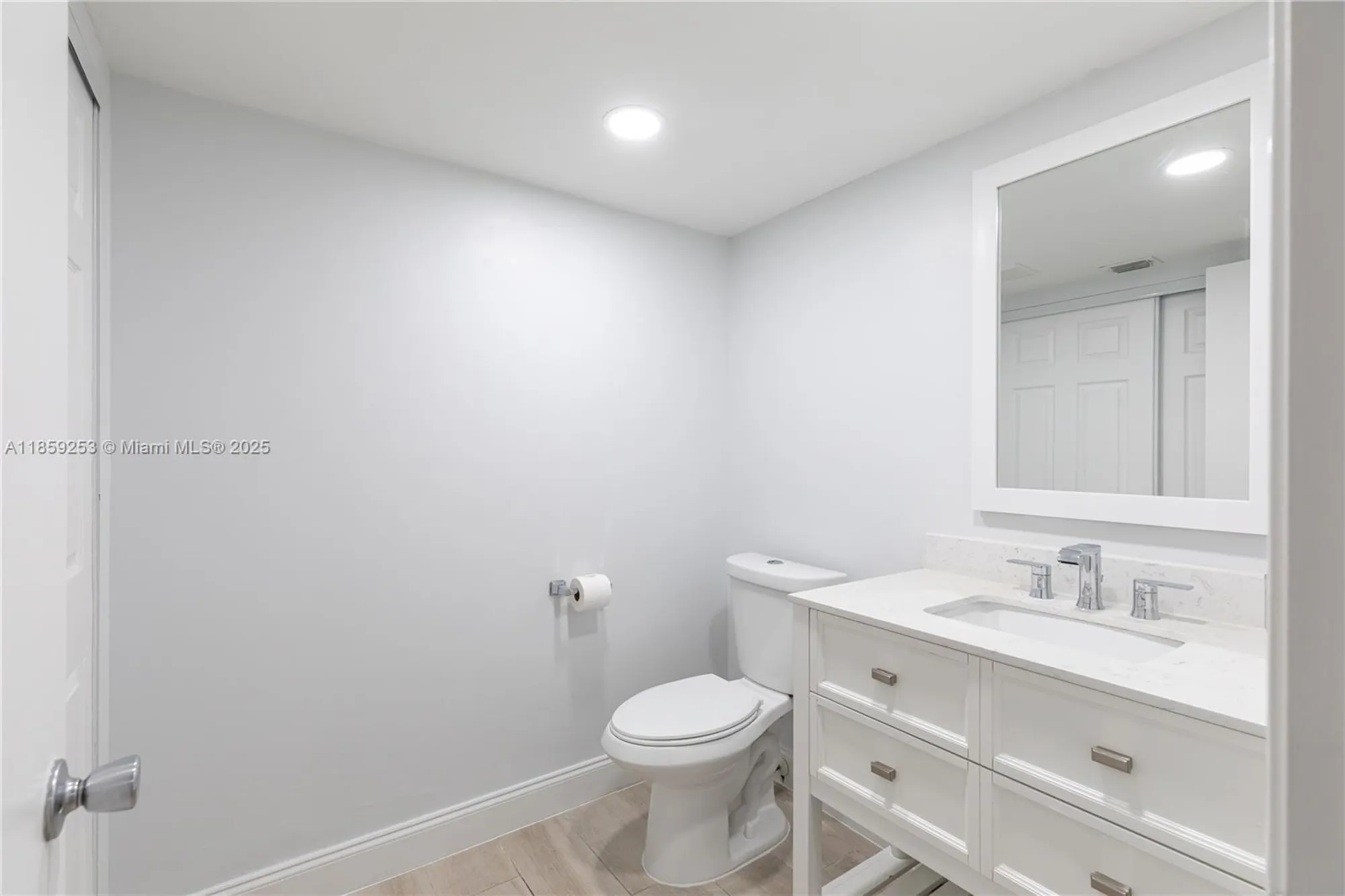 Property Slideshow image 24 of 28 | 1110 sw 125th ave 112m, Pembroke Pines, FL, 33027