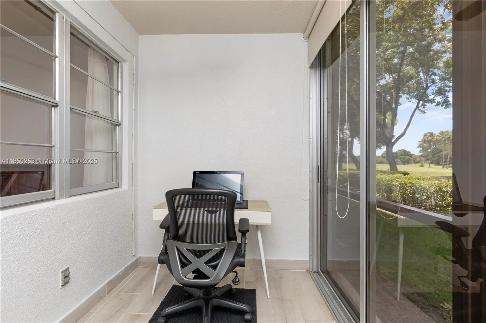 Property Slideshow image 3 of 28 | 1110 sw 125th ave 112m, Pembroke Pines, FL, 33027