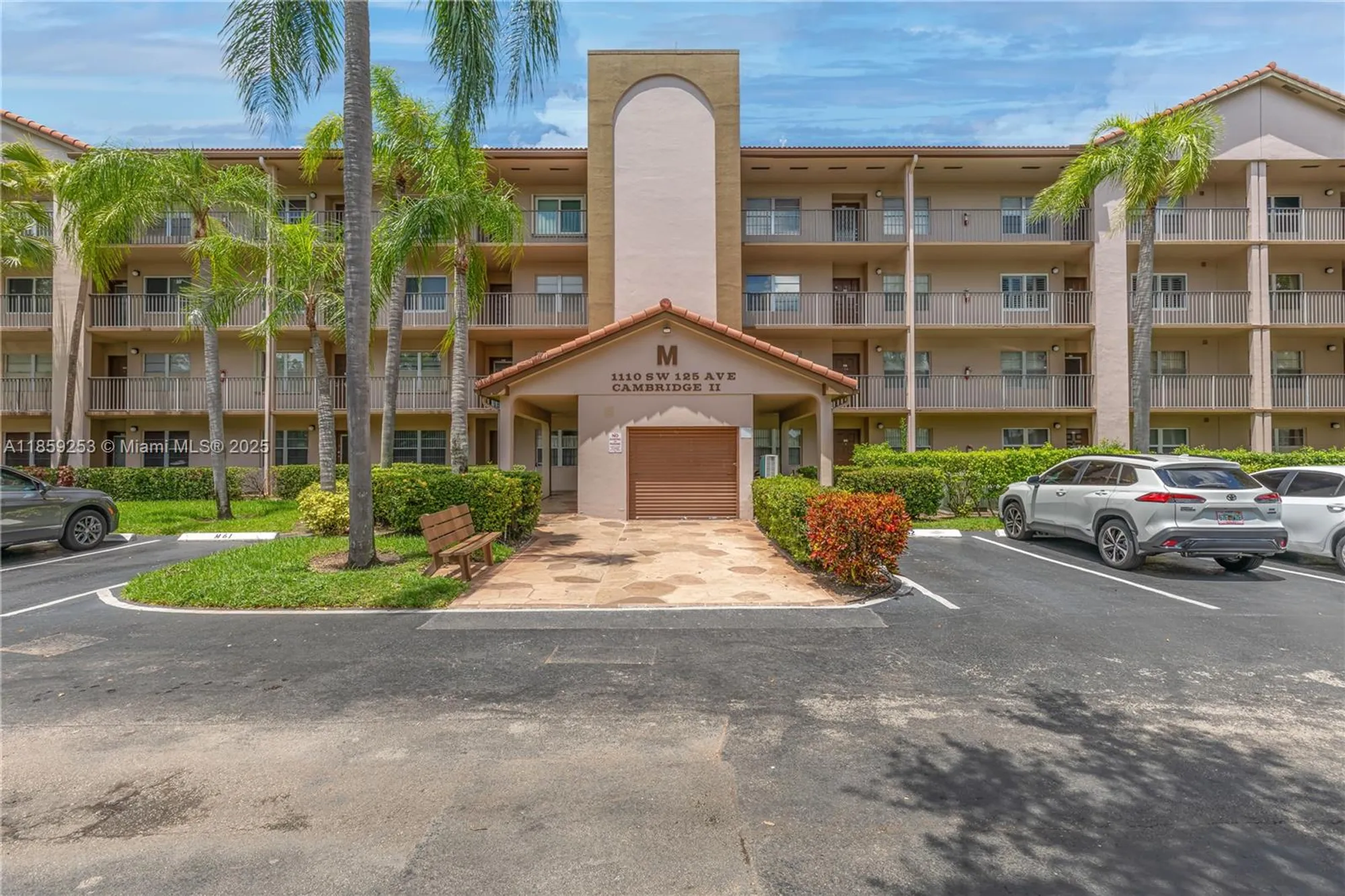 Property Slideshow image 8 of 28 | 1110 sw 125th ave 112m, Pembroke Pines, FL, 33027
