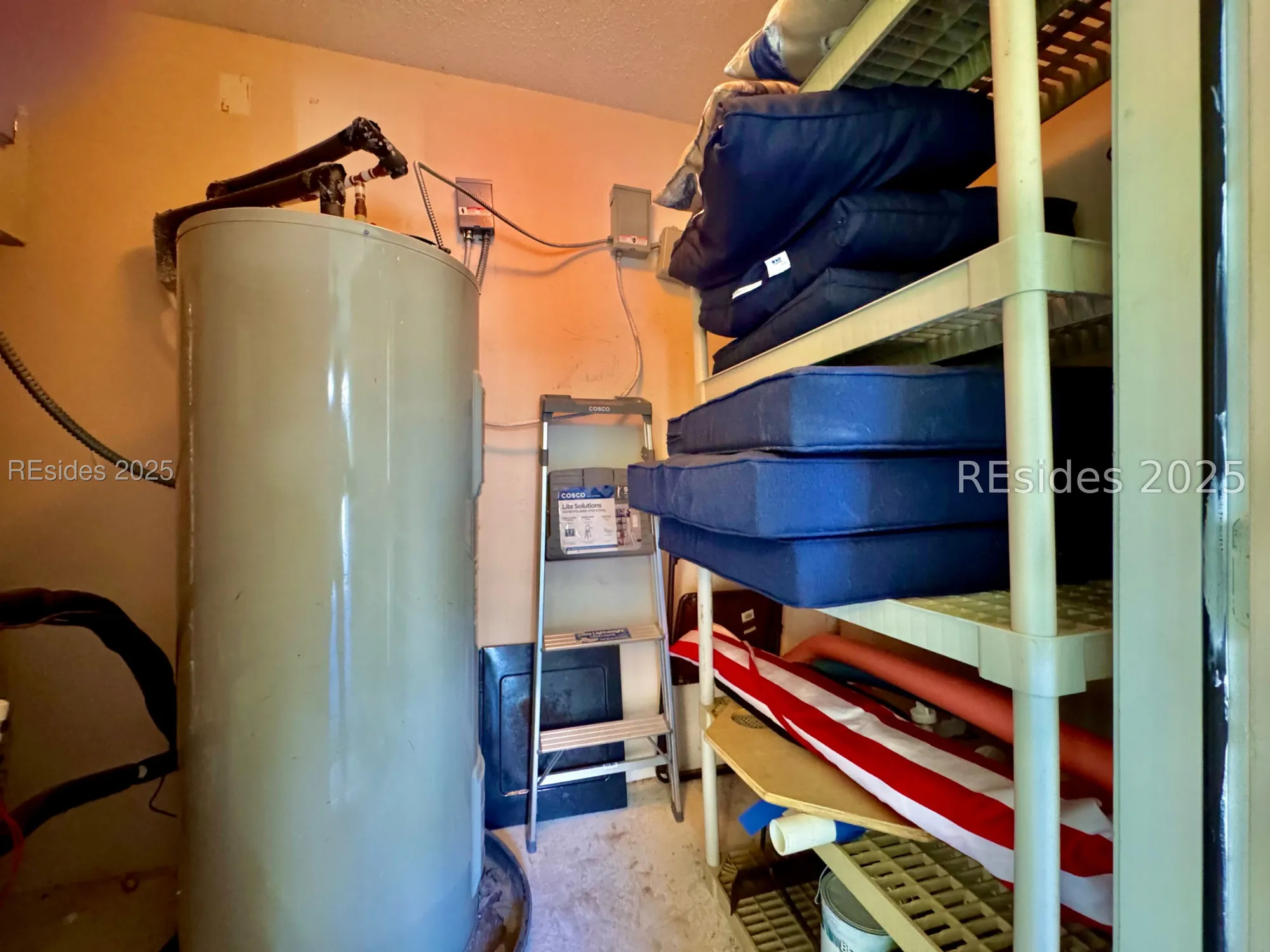 Property Slideshow image 13 of 45 | 380 marshland rd j38, Hilton Head Island, SC, 29926